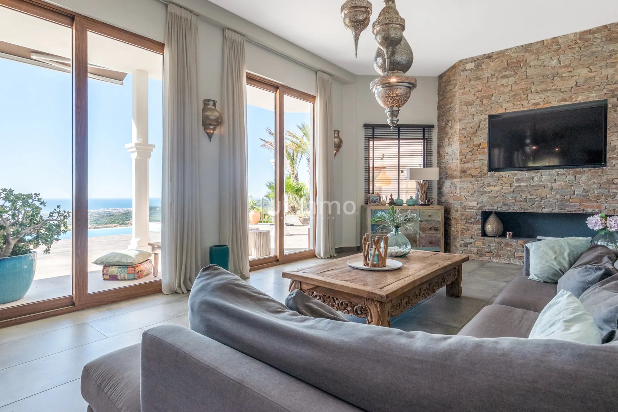 Villa de luxe dans le village de Finestrat — photo 8