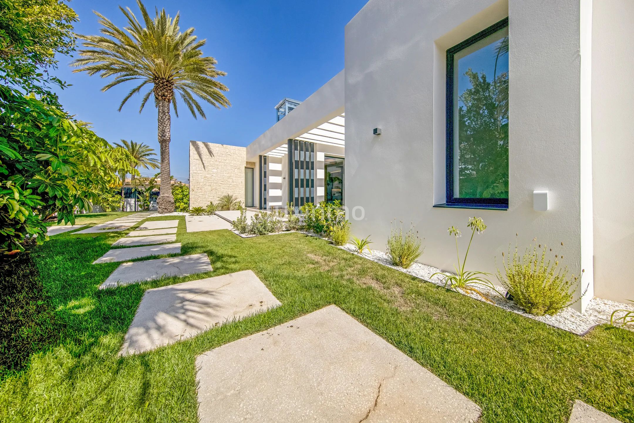 Large luxury villa for sale in Albir — photo 7