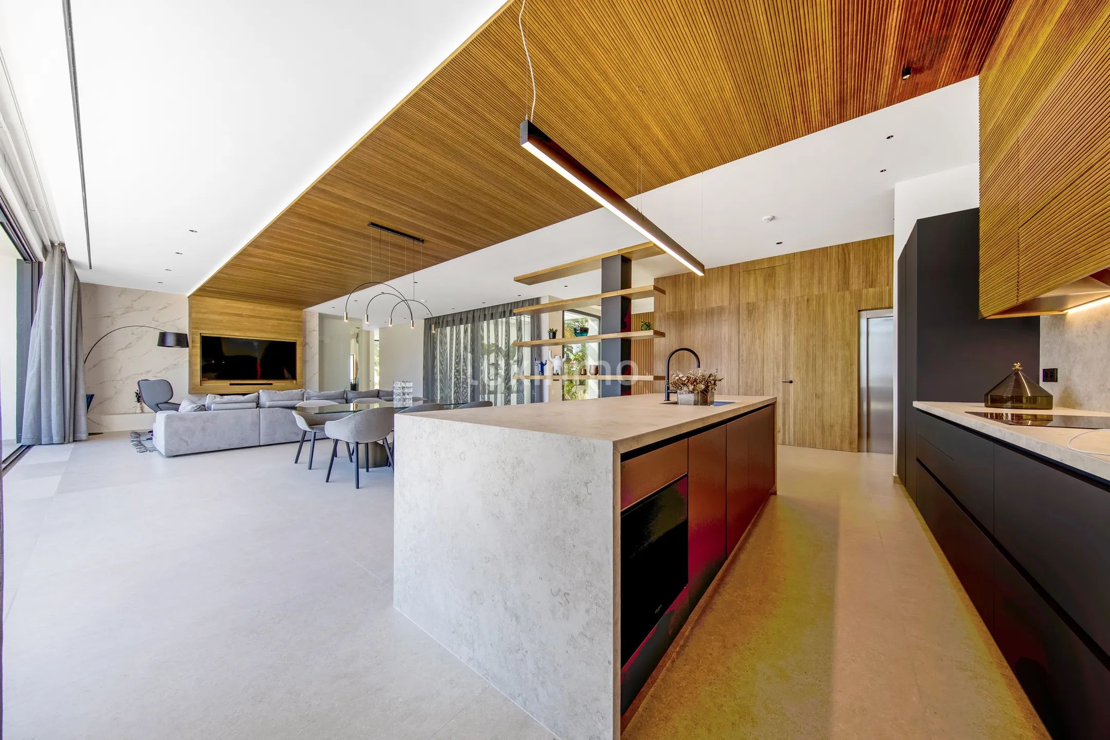 Large luxury villa for sale in Albir — photo 17