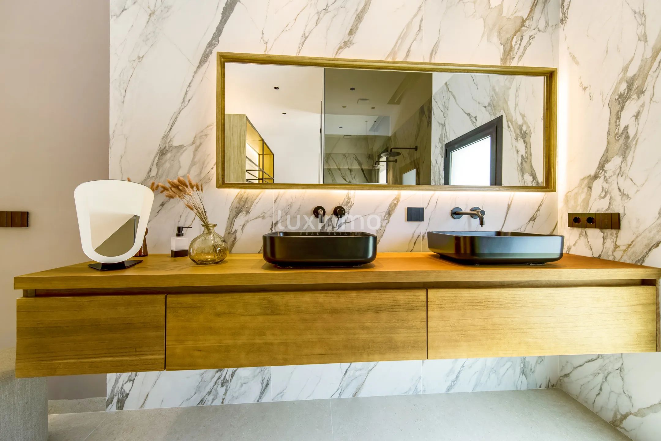 Large luxury villa for sale in Albir — photo 32