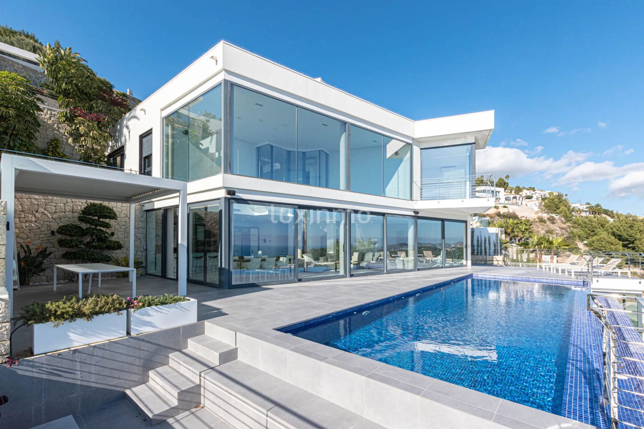 Villa te koop met prachtig zeezicht in Benissa Fustera — photo 2