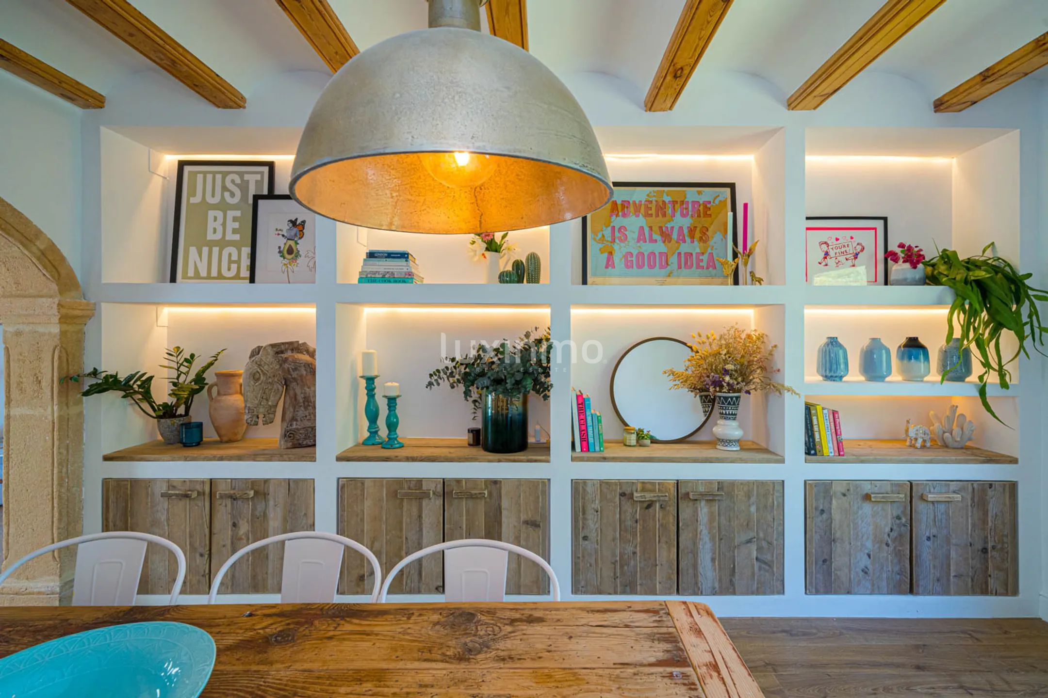 Koselig og romslig villa til salgs i Javea Montgo-området — photo 25