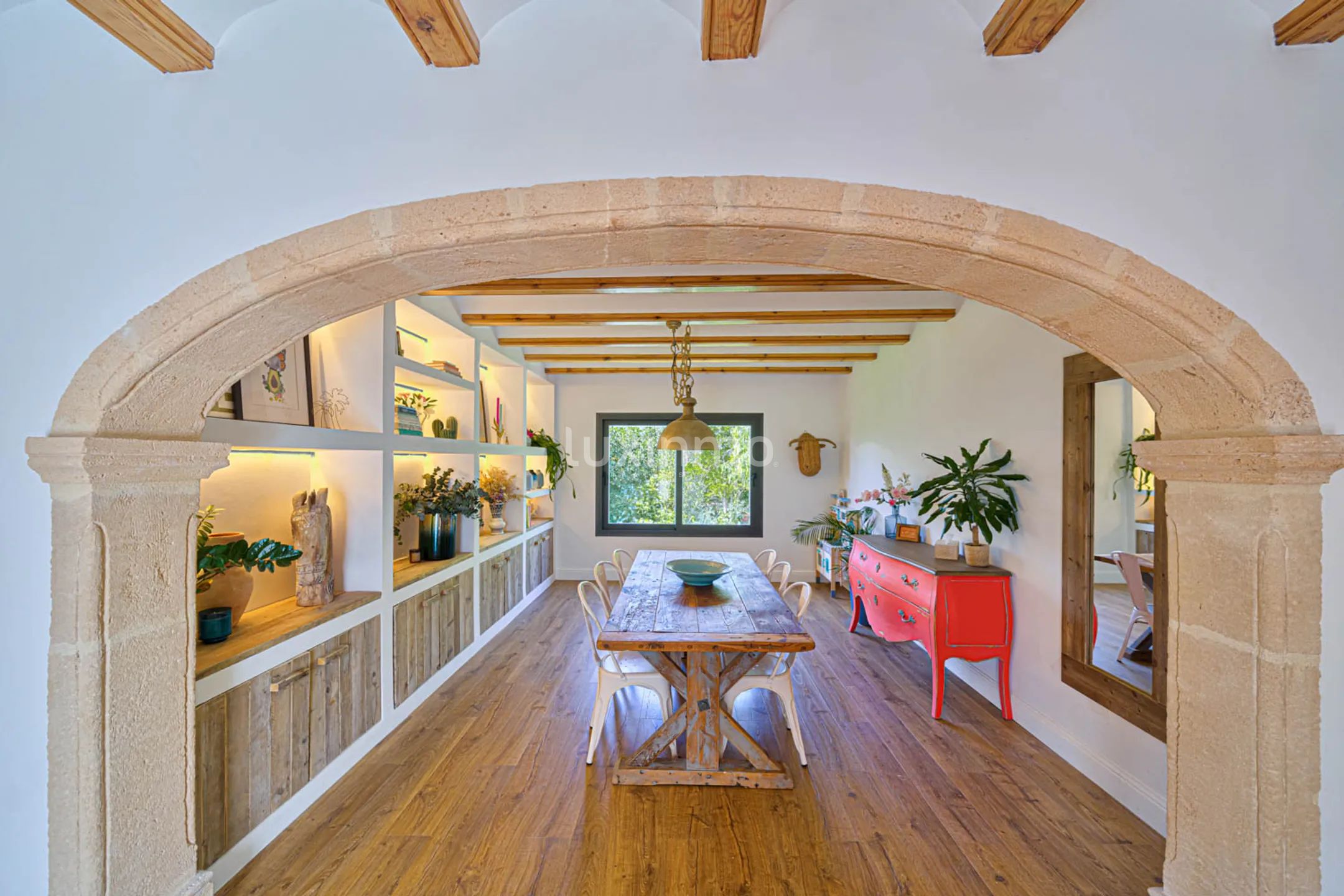 Koselig og romslig villa til salgs i Javea Montgo-området — photo 23