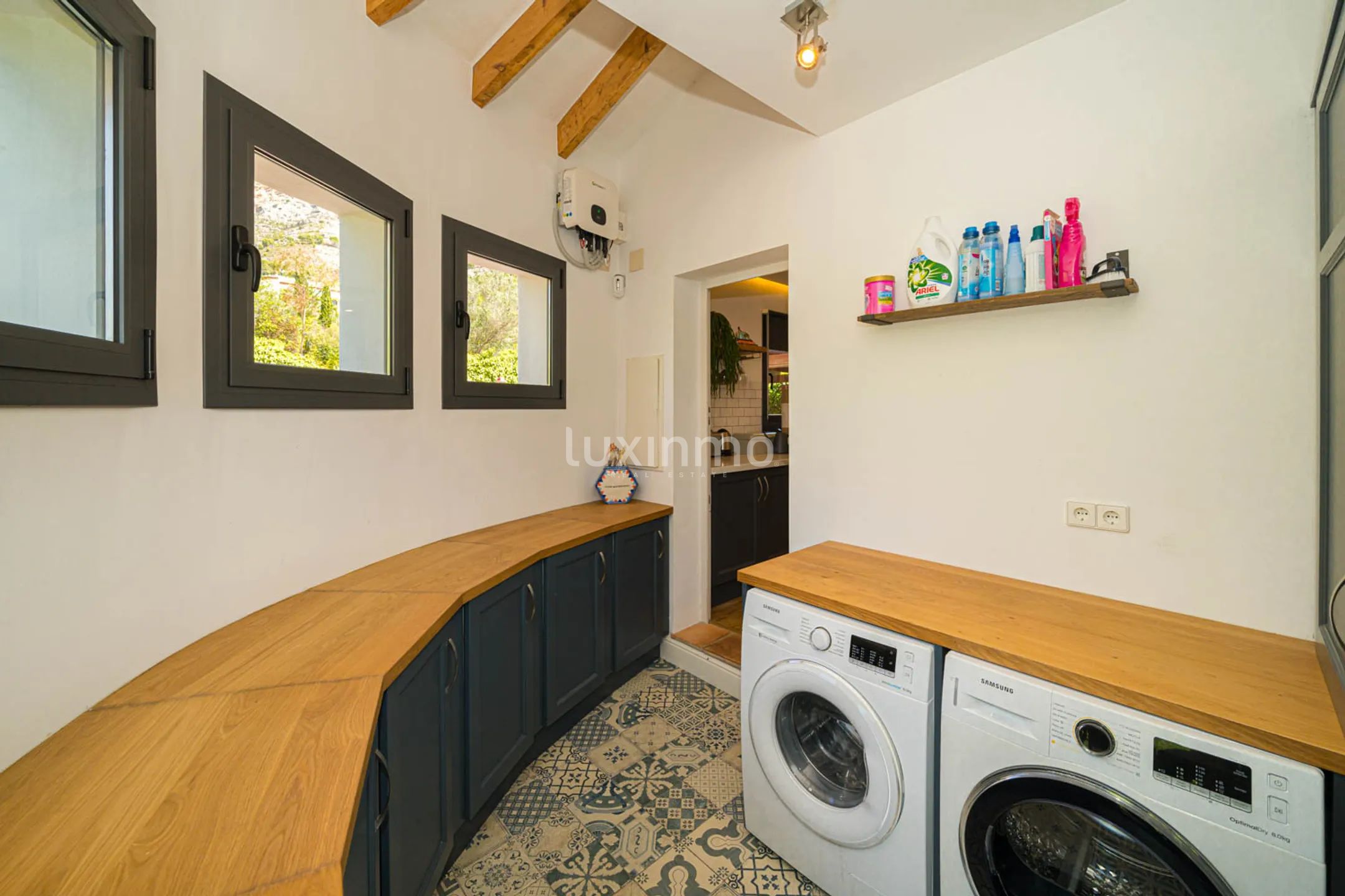 Koselig og romslig villa til salgs i Javea Montgo-området — photo 39