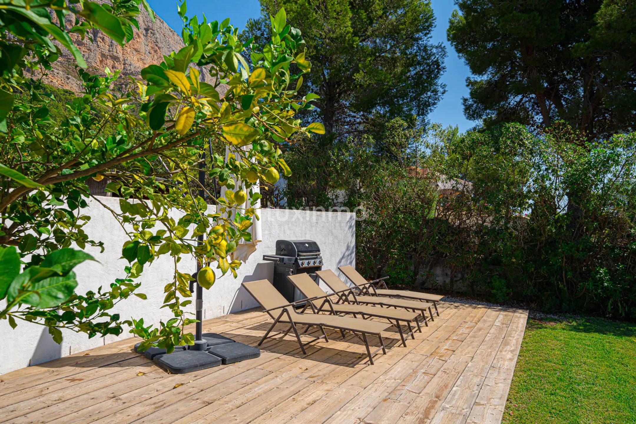 Koselig og romslig villa til salgs i Javea Montgo-området — photo 38