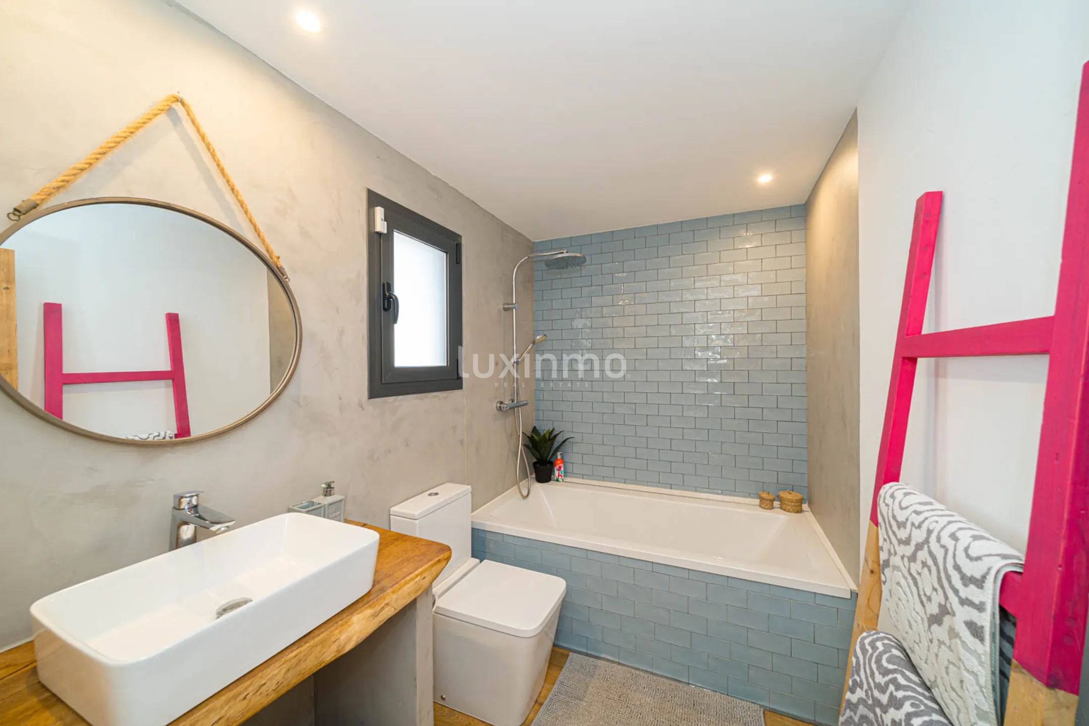 Koselig og romslig villa til salgs i Javea Montgo-området — photo 19