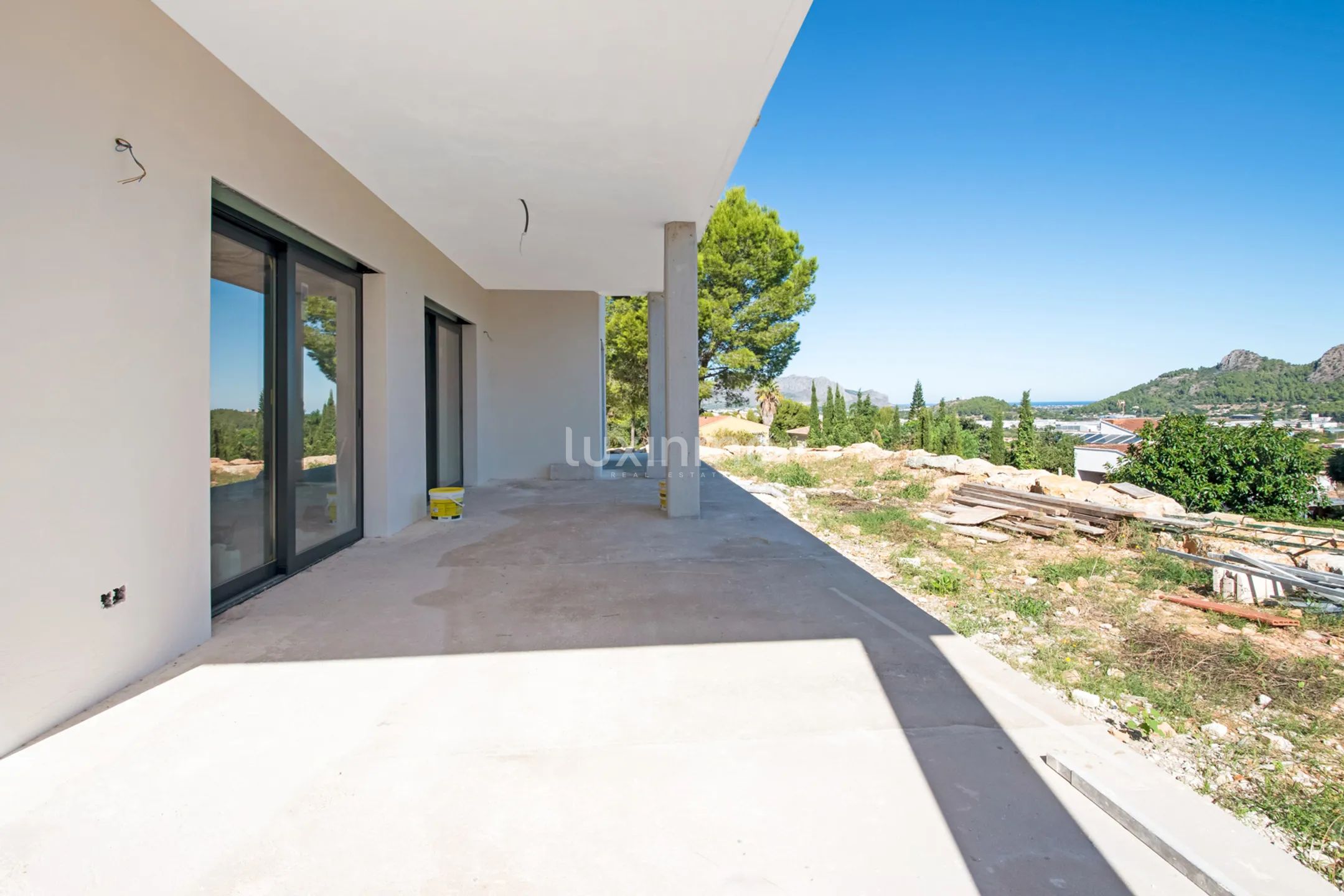 Modern spacious villa for sale in Pedreguer — photo 12