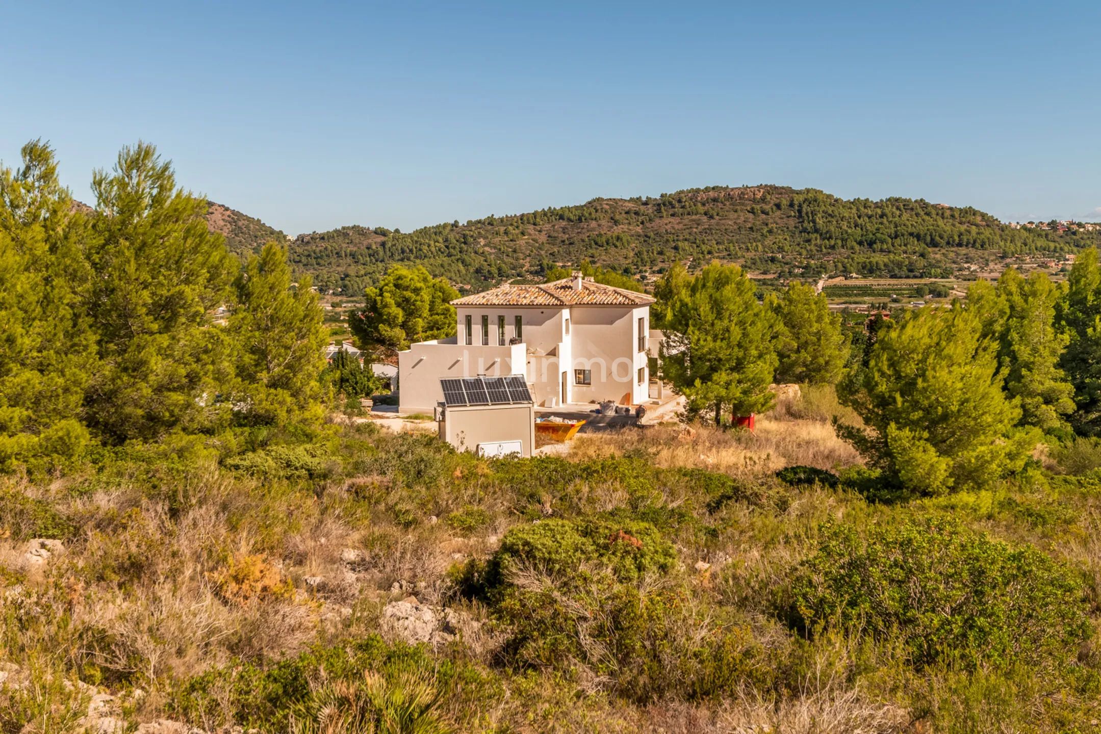 Modern spacious villa for sale in Pedreguer — photo 5