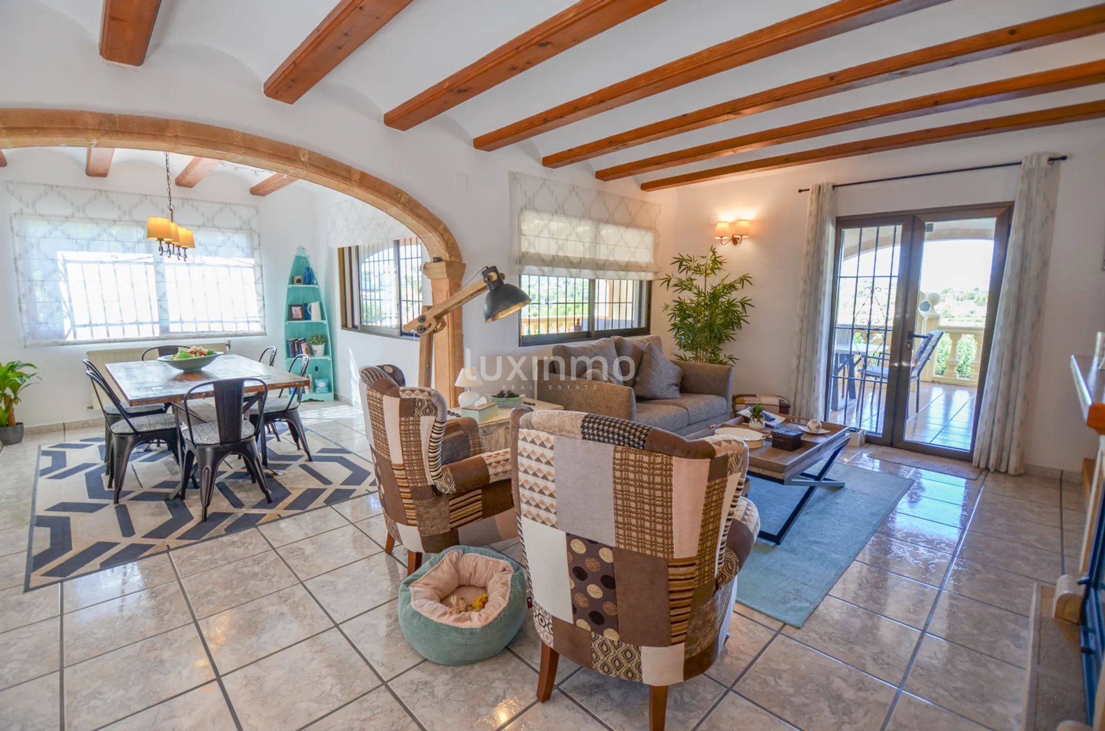 Прекрасная и солнечная вилла недалеко от Хавеи — photo 56