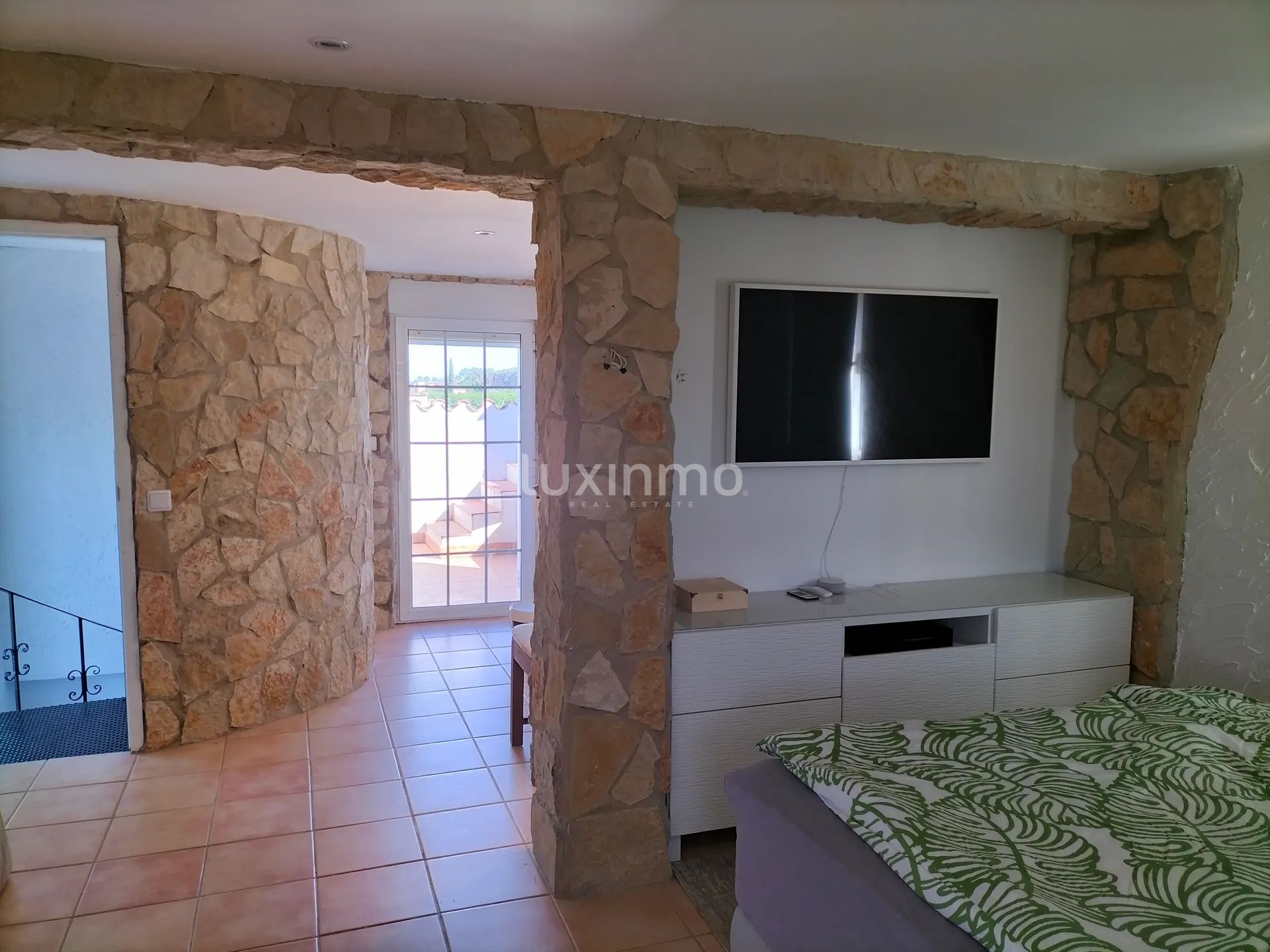Well maintained finca with lots of charm and privacy — photo 16