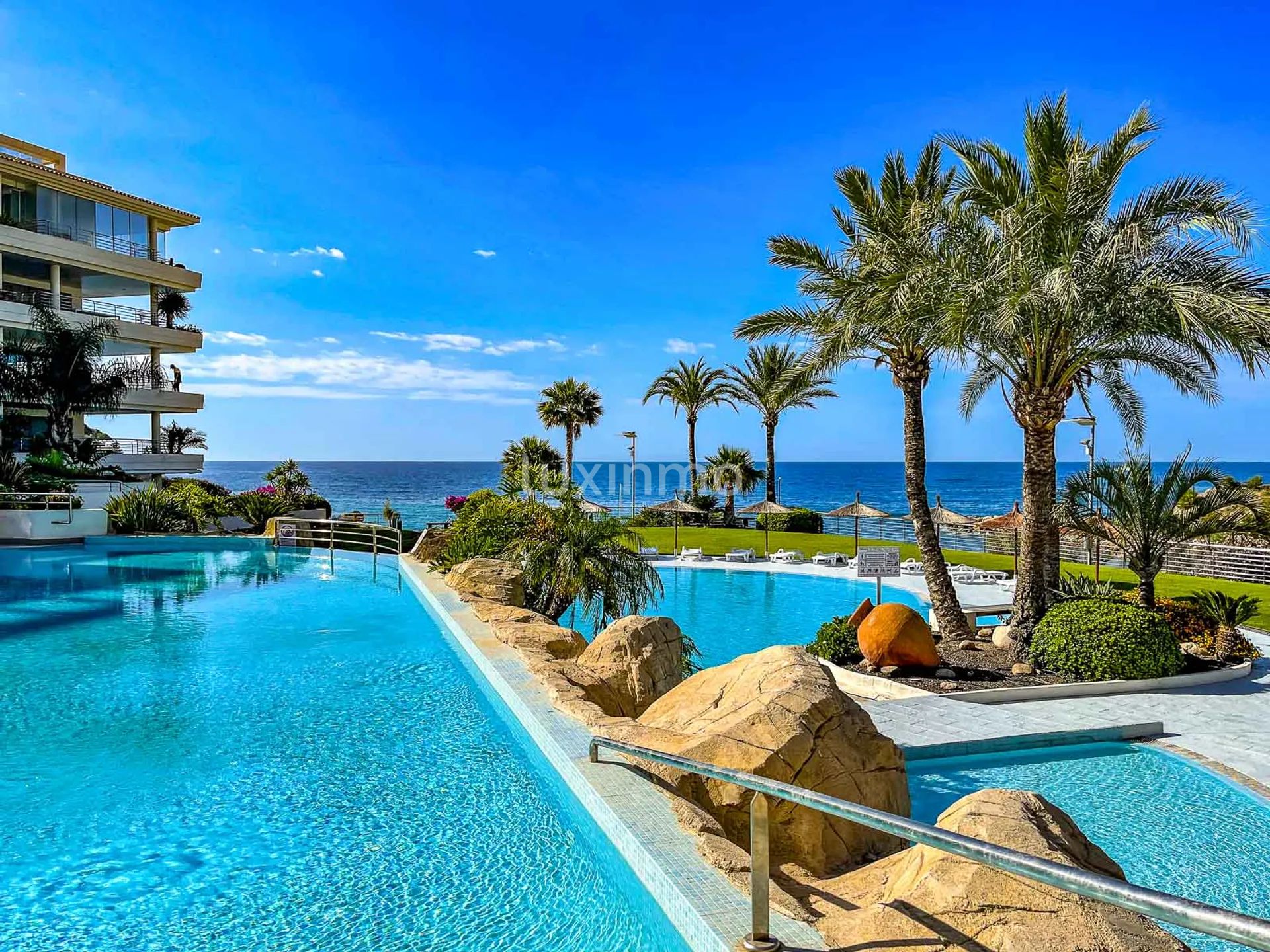 Louer un appartement avec vue sur la mer à Mascarat Beach Altea — photo 49