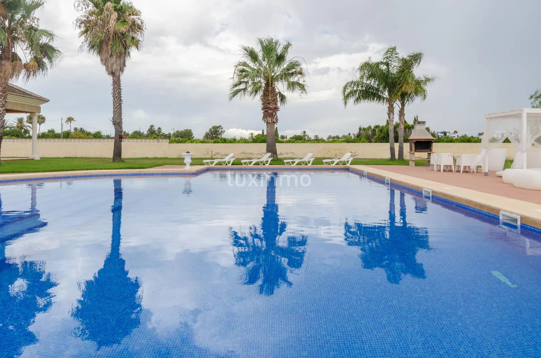 One-storey luxury villa in Denia — photo 4