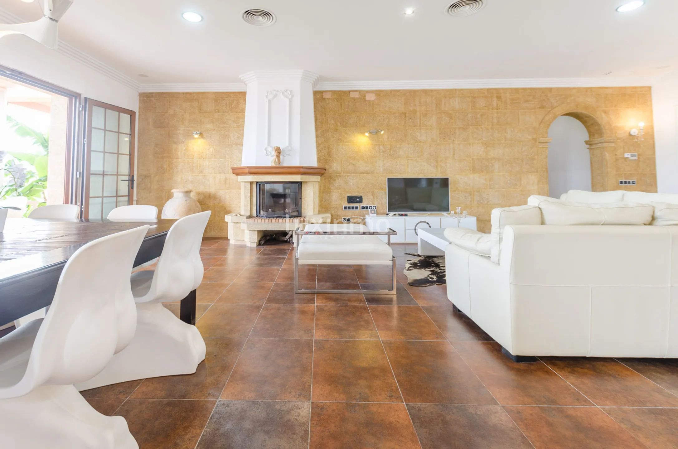 Одноэтажная роскошная вилла в Дении — photo 14