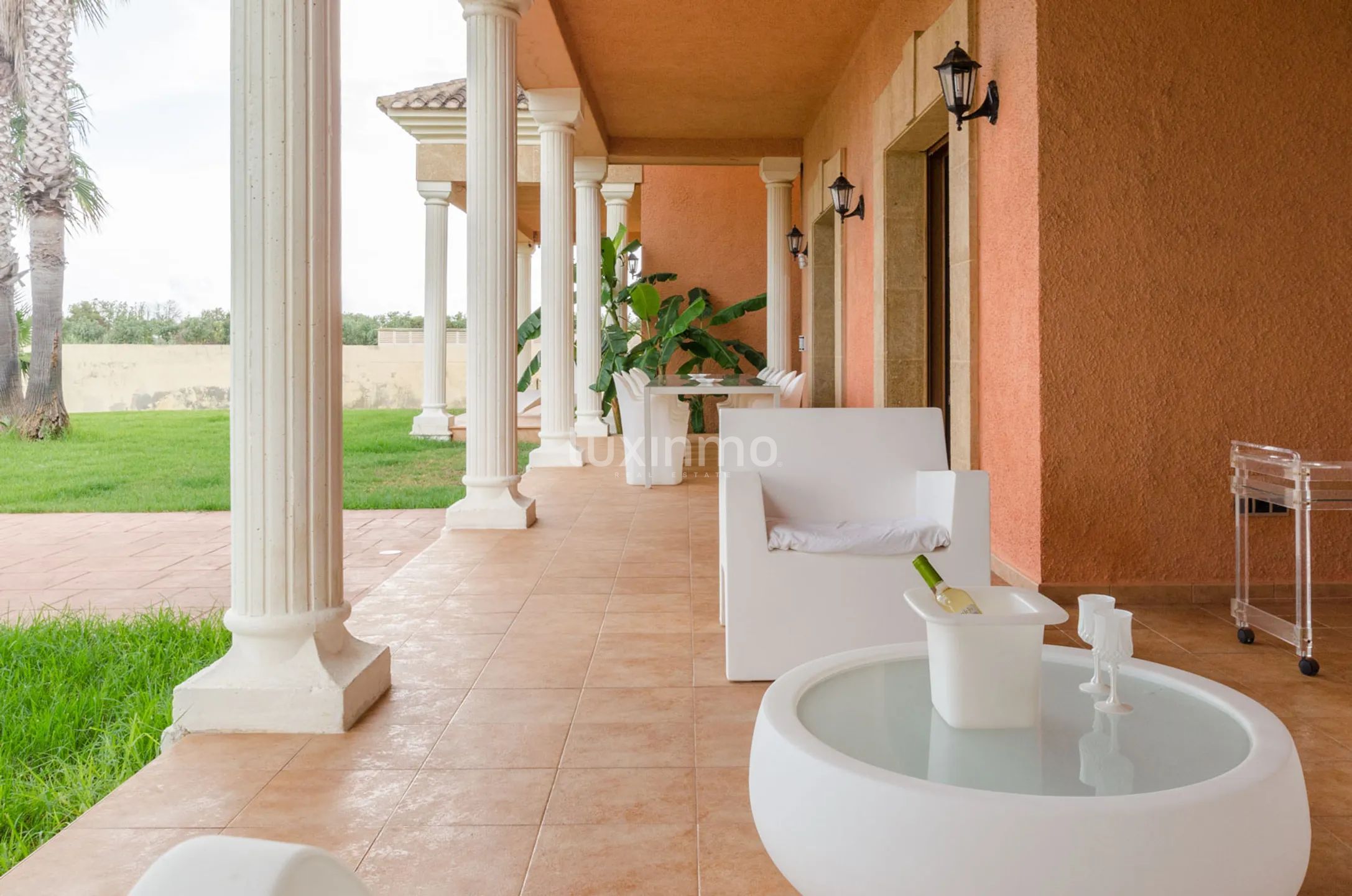 One-storey luxury villa in Denia — photo 10