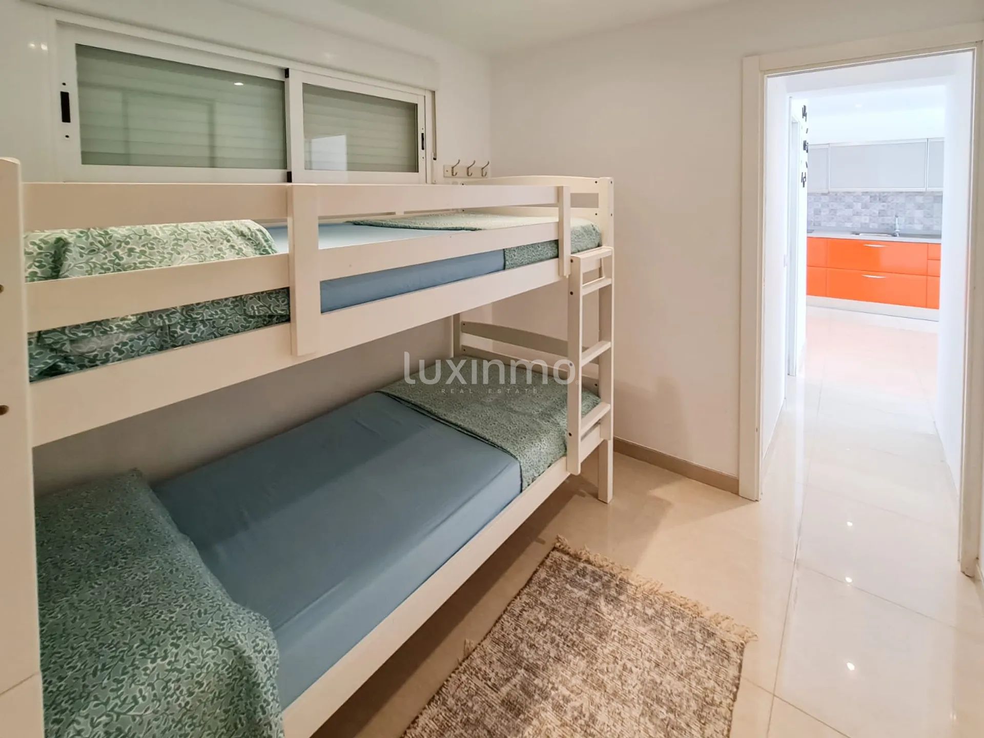 Mooi appartement met zeezicht in Benidorm te huur — photo 12