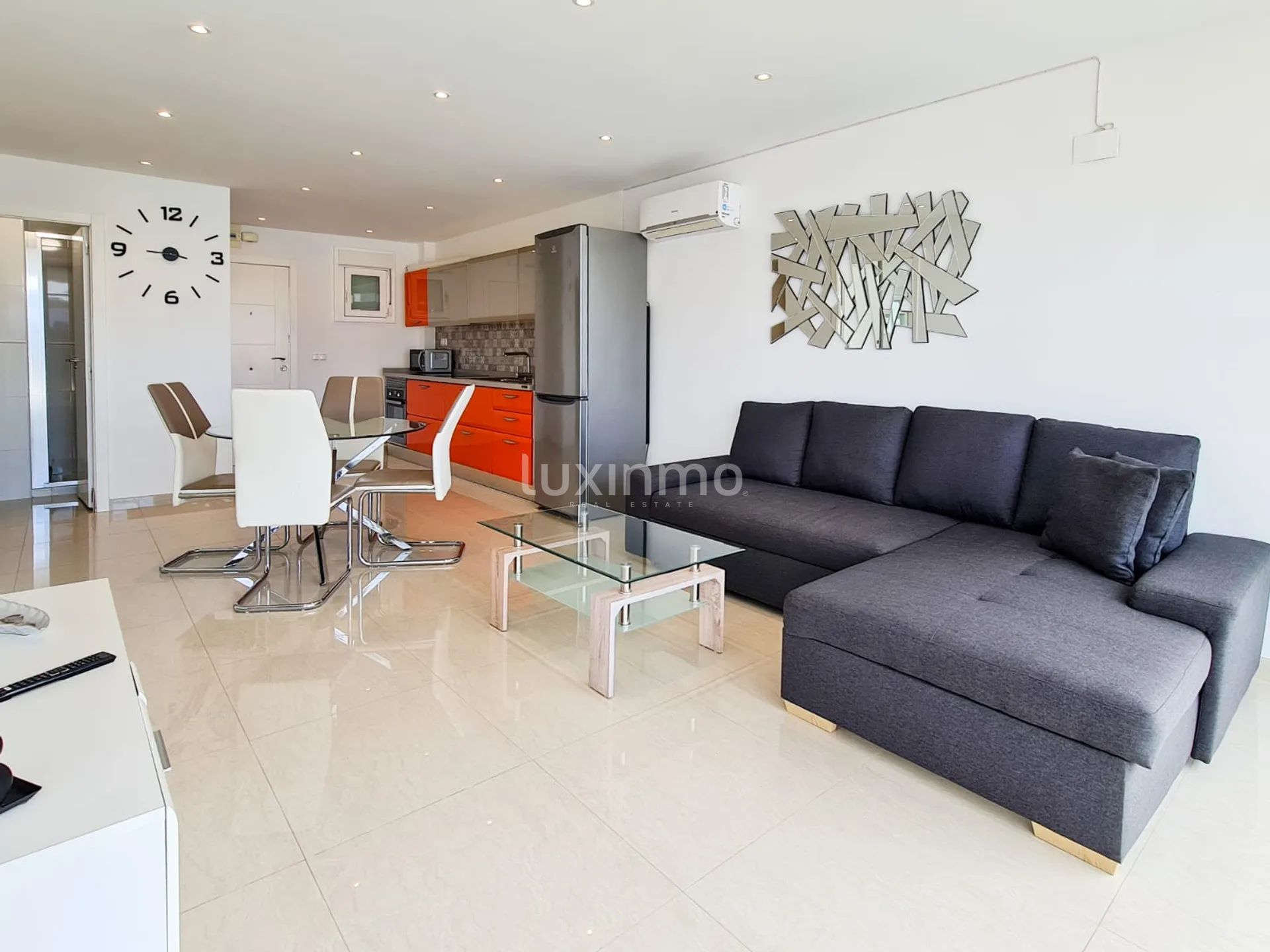 Precioso apartamento con vistas al mar en Benidorm para alquilar — photo 4