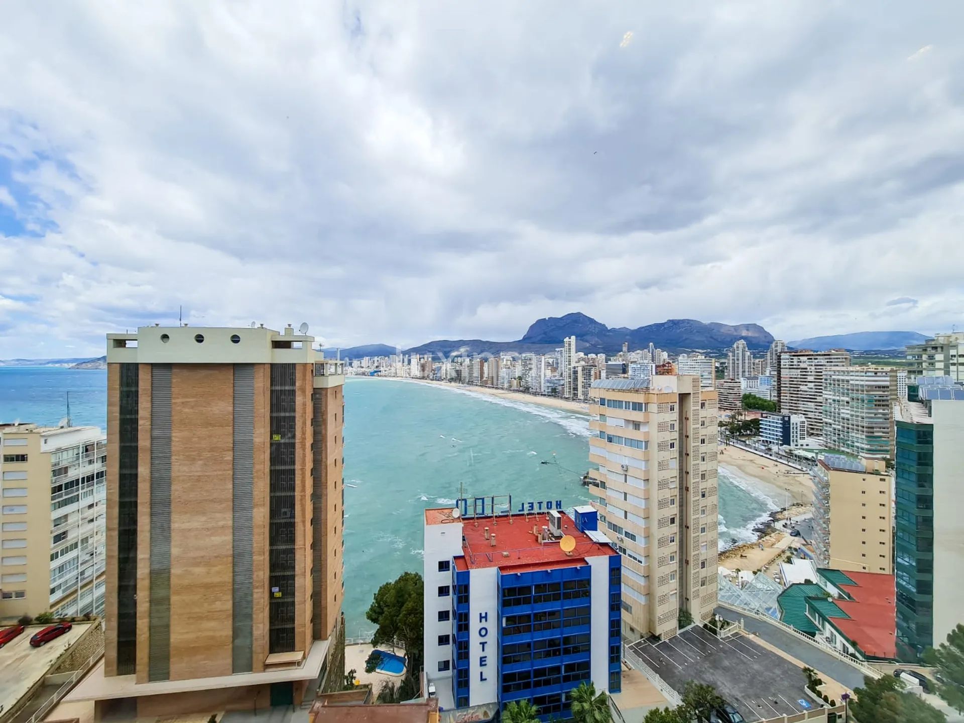 Precioso apartamento con vistas al mar en Benidorm para alquilar — photo 16