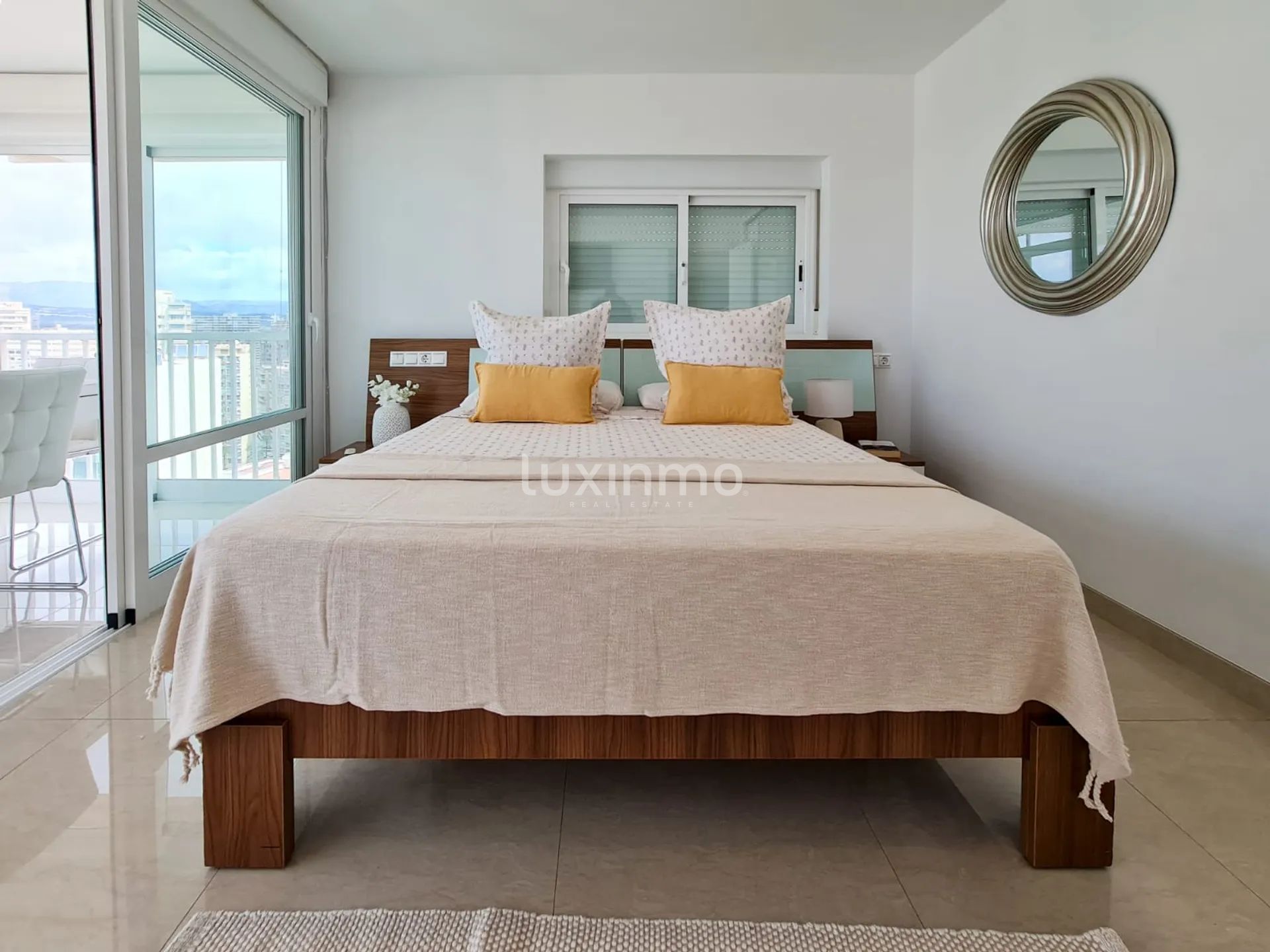 Precioso apartamento con vistas al mar en Benidorm para alquilar — photo 9