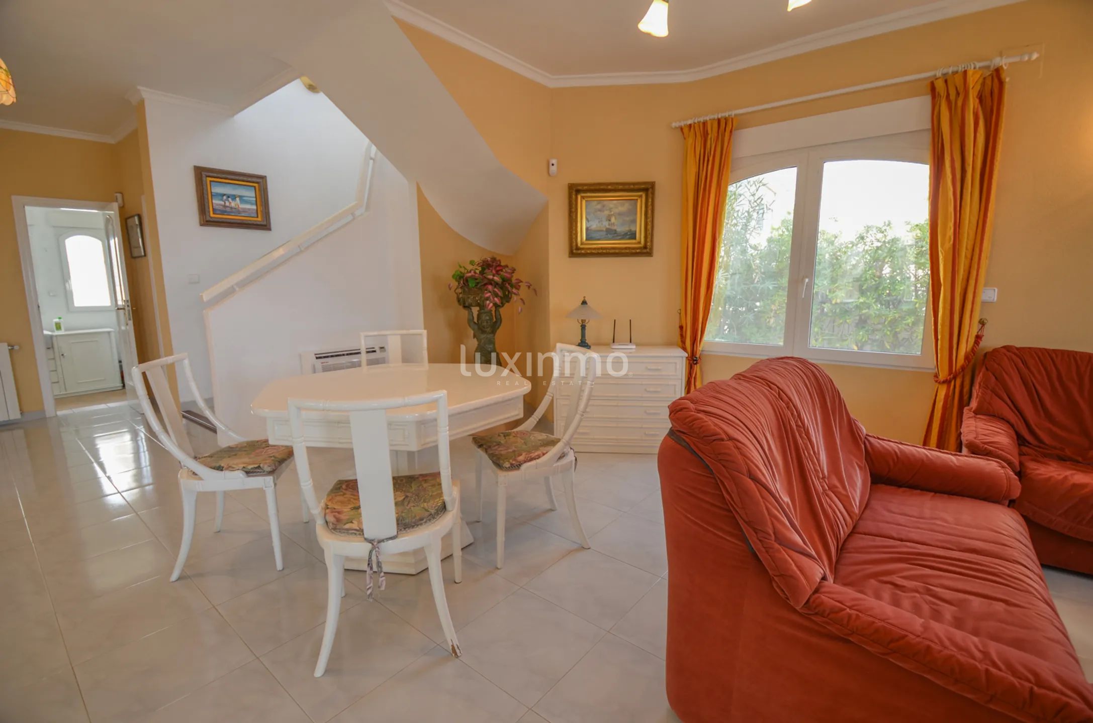 Большой дом на первой линии недалеко от Дении — photo 17