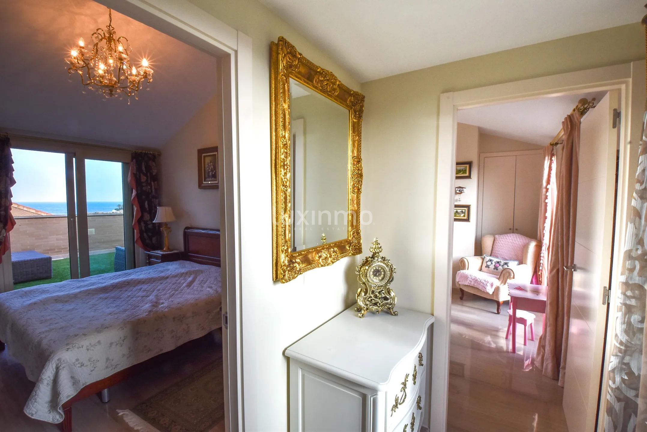 Luxury penthouse for sale with frontal sea views in Javea — photo 17