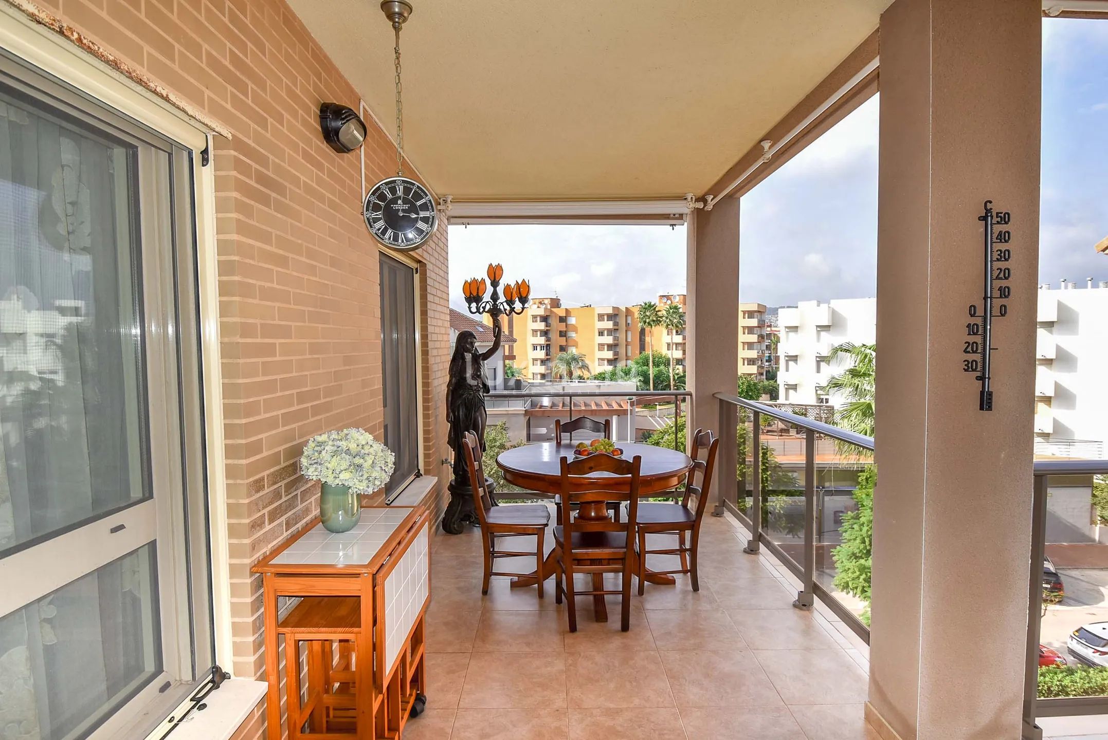 Luxury penthouse for sale with frontal sea views in Javea — photo 33