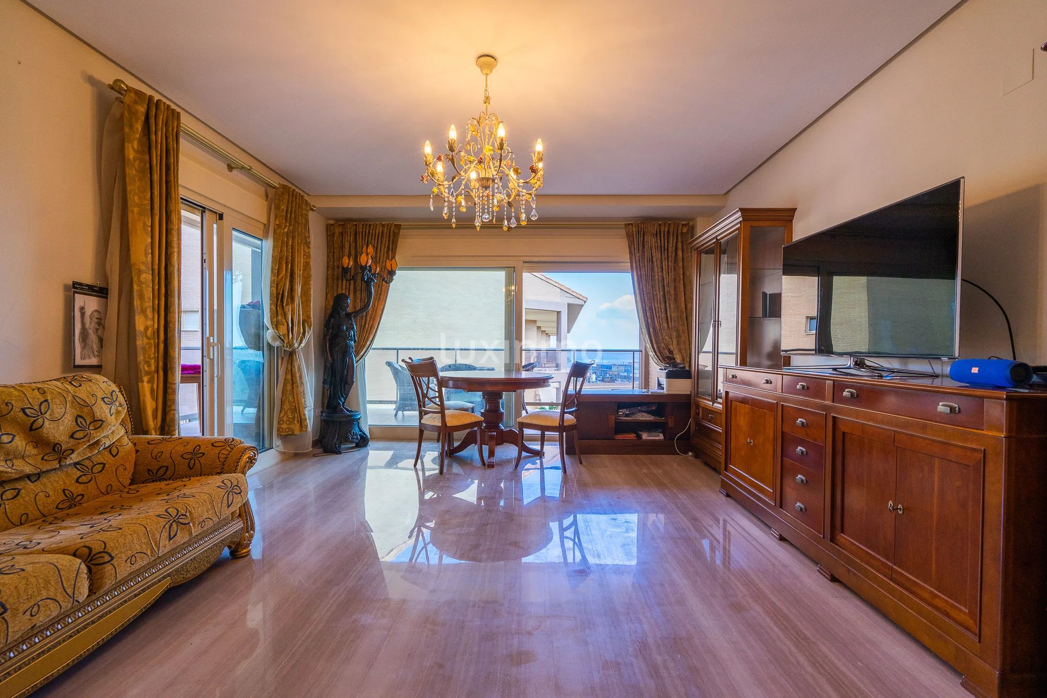 Luxury penthouse for sale with frontal sea views in Javea — photo 5