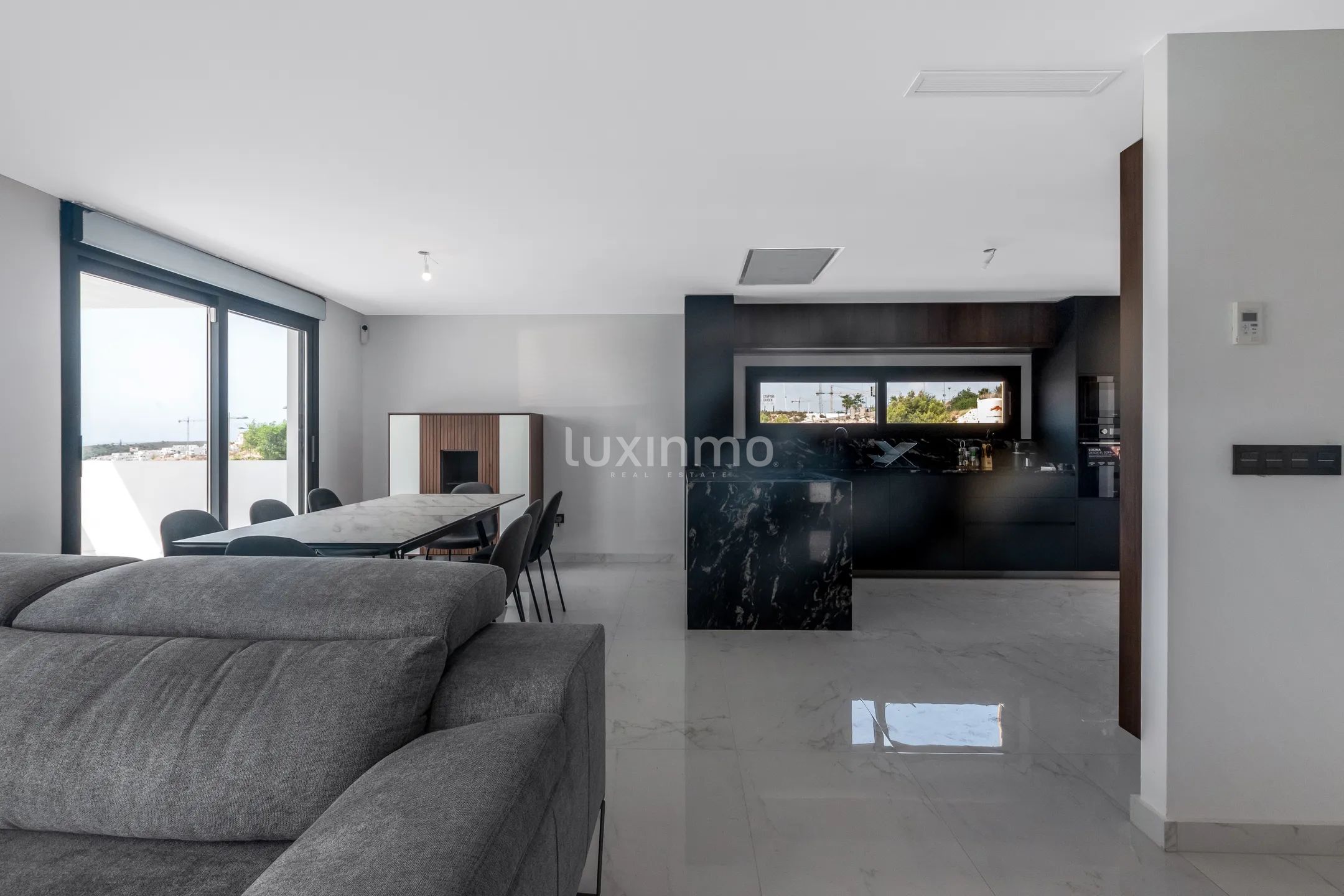 Vakker villa med basseng i Finestrat til leie — photo 11