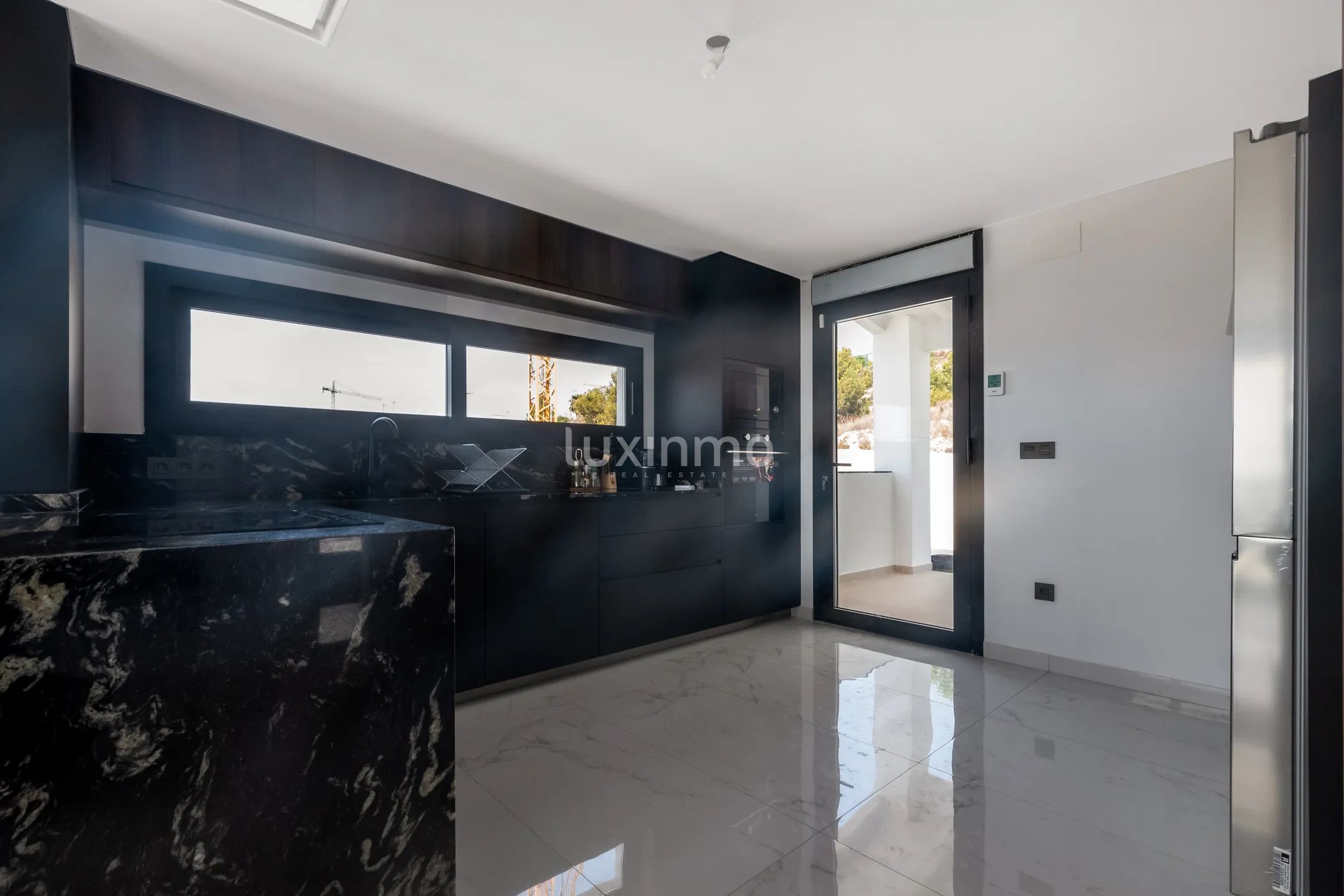 Vakker villa med basseng i Finestrat til leie — photo 13