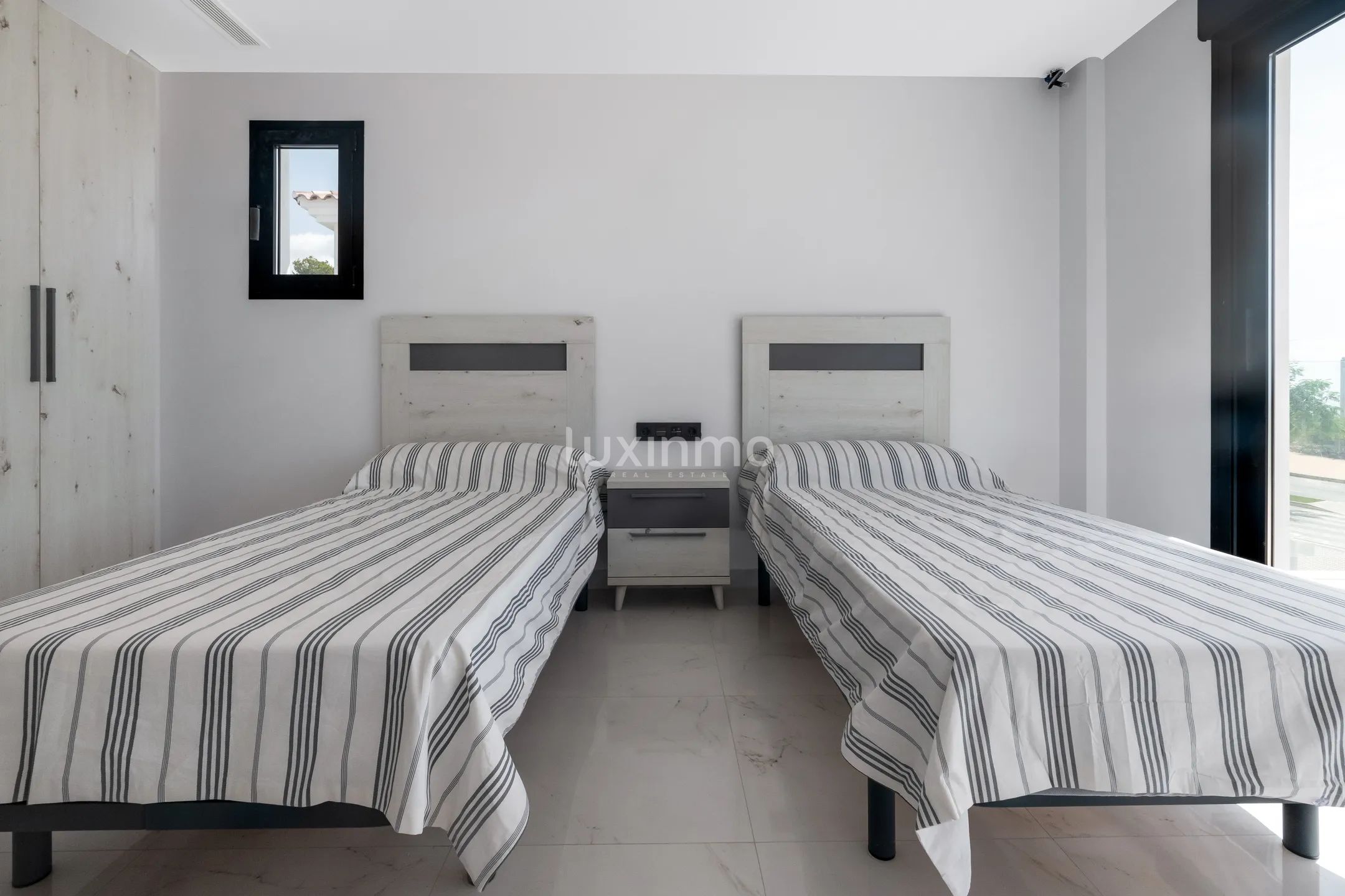 Vakker villa med basseng i Finestrat til leie — photo 18