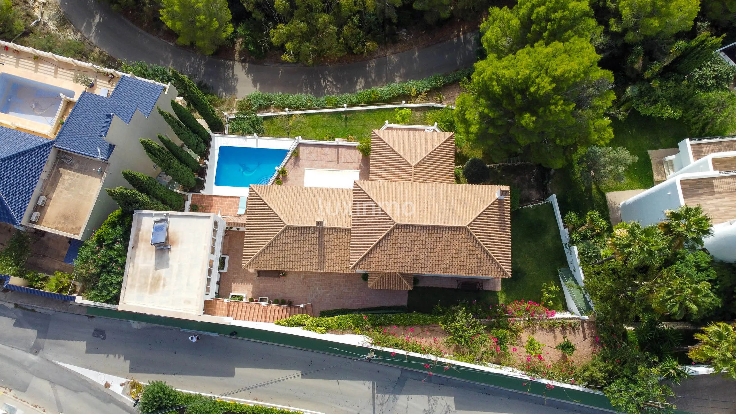 Villa til salgs med havutsikt i Sierra de Altea — photo 67