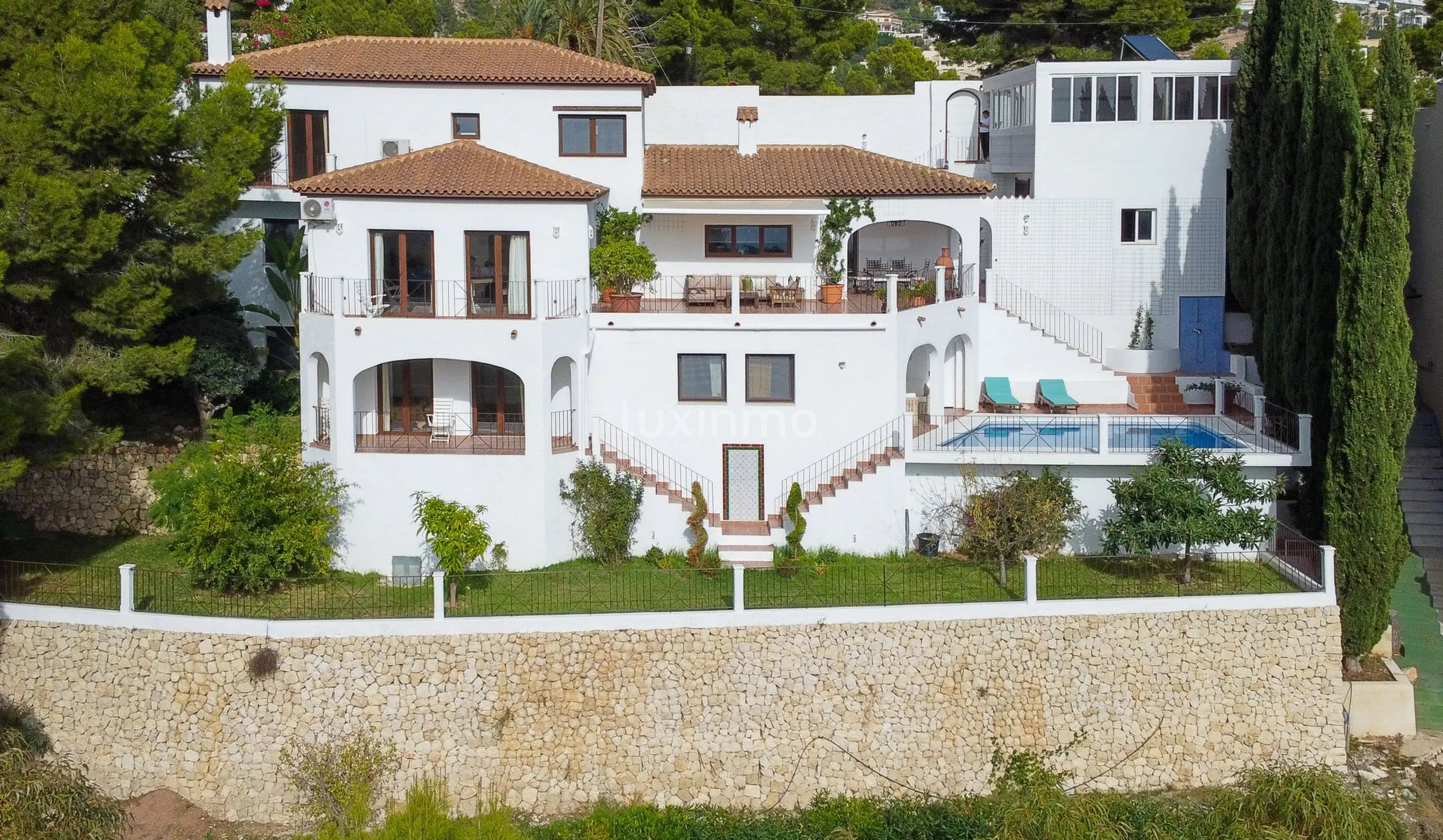 Villa til salgs med havutsikt i Sierra de Altea — photo 1