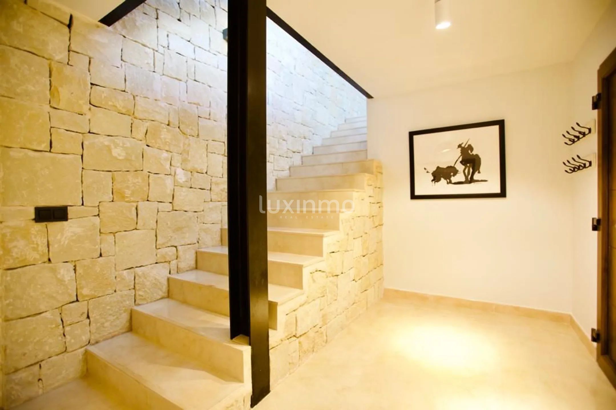 Piękna willa z basenem do wynajęcia w Albir — photo 9