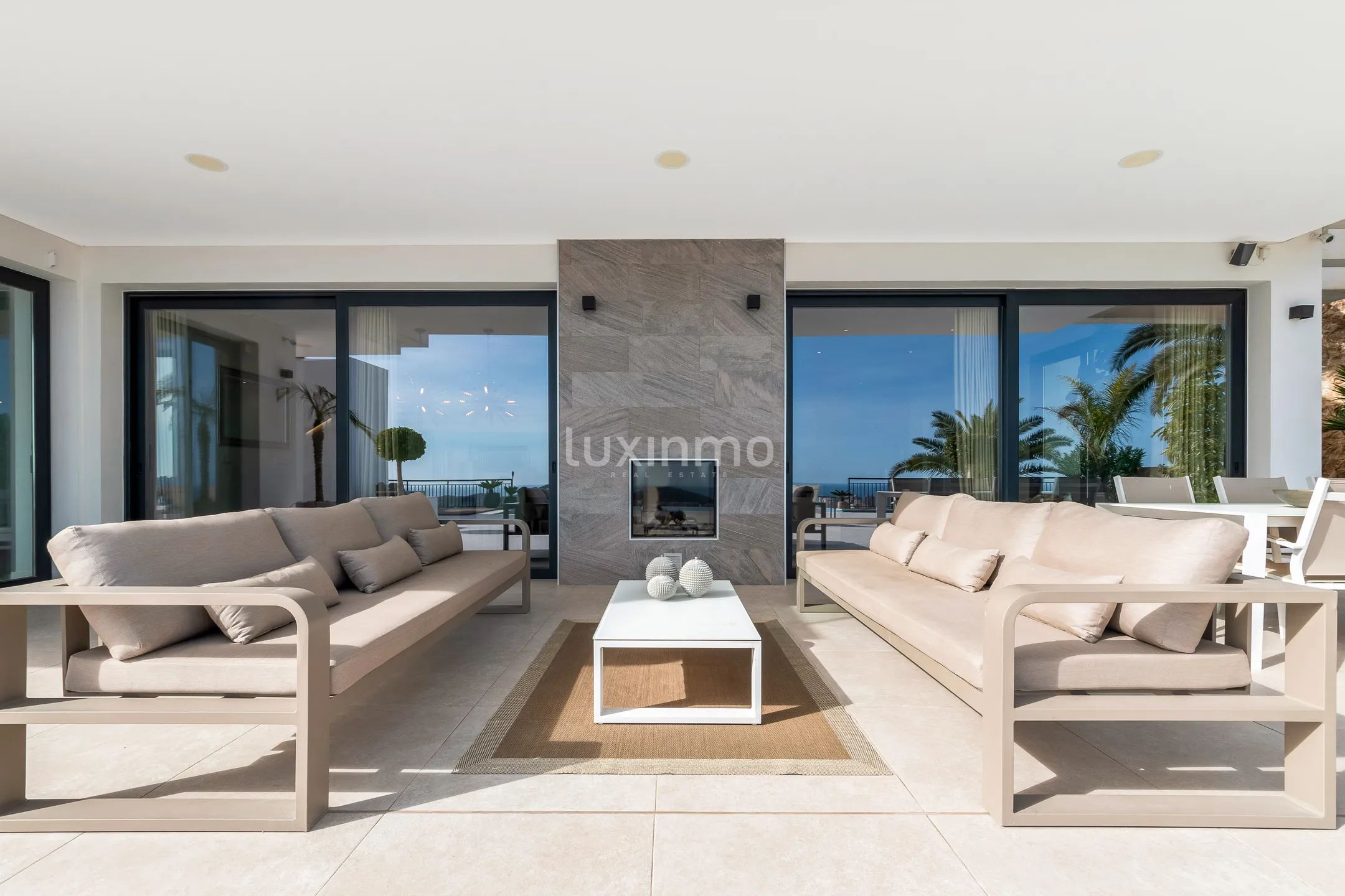 Beautiful villa with infinity pool and sea views for sale in Finestrat — photo 9