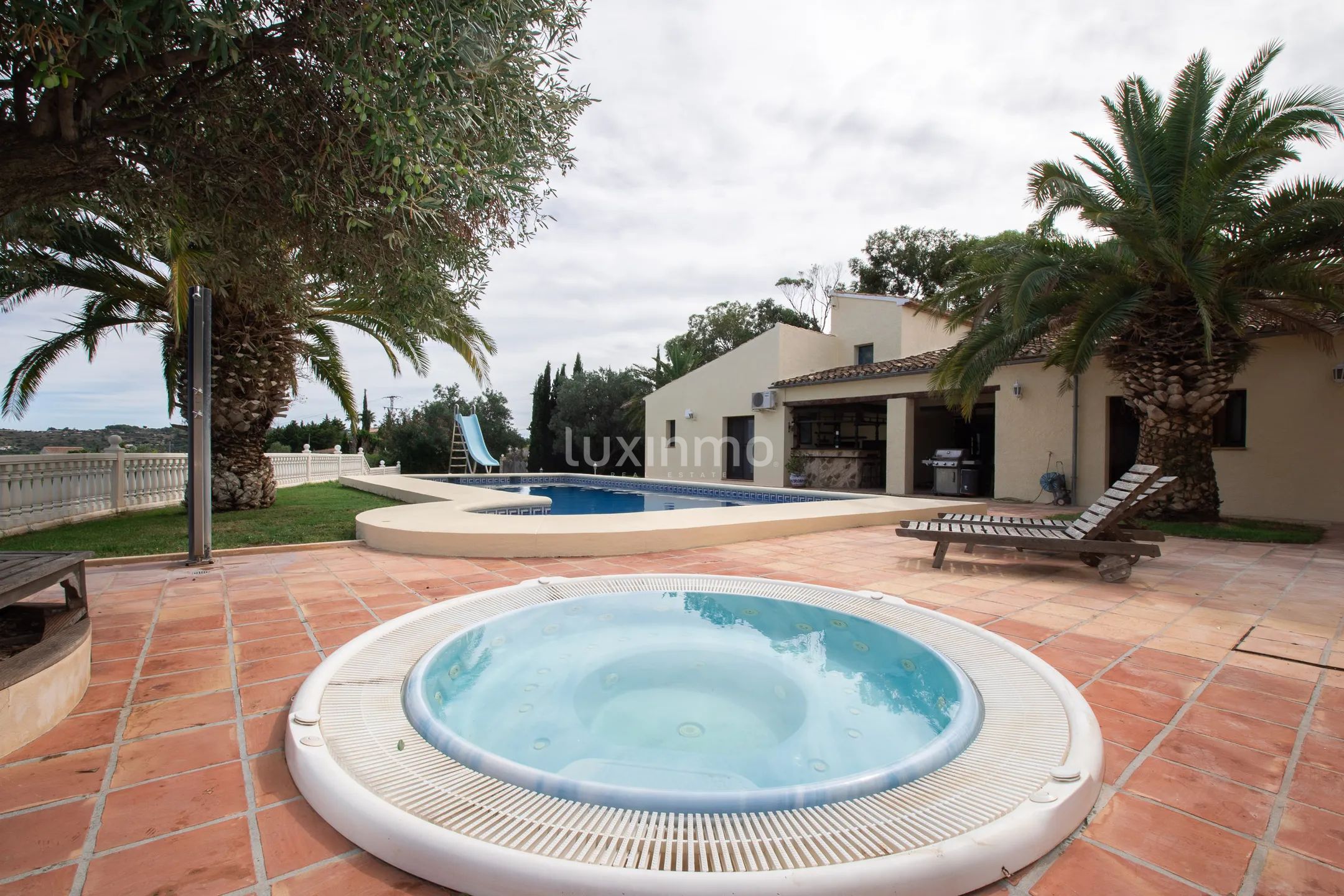 Charming rustic finca for sale in Benissa