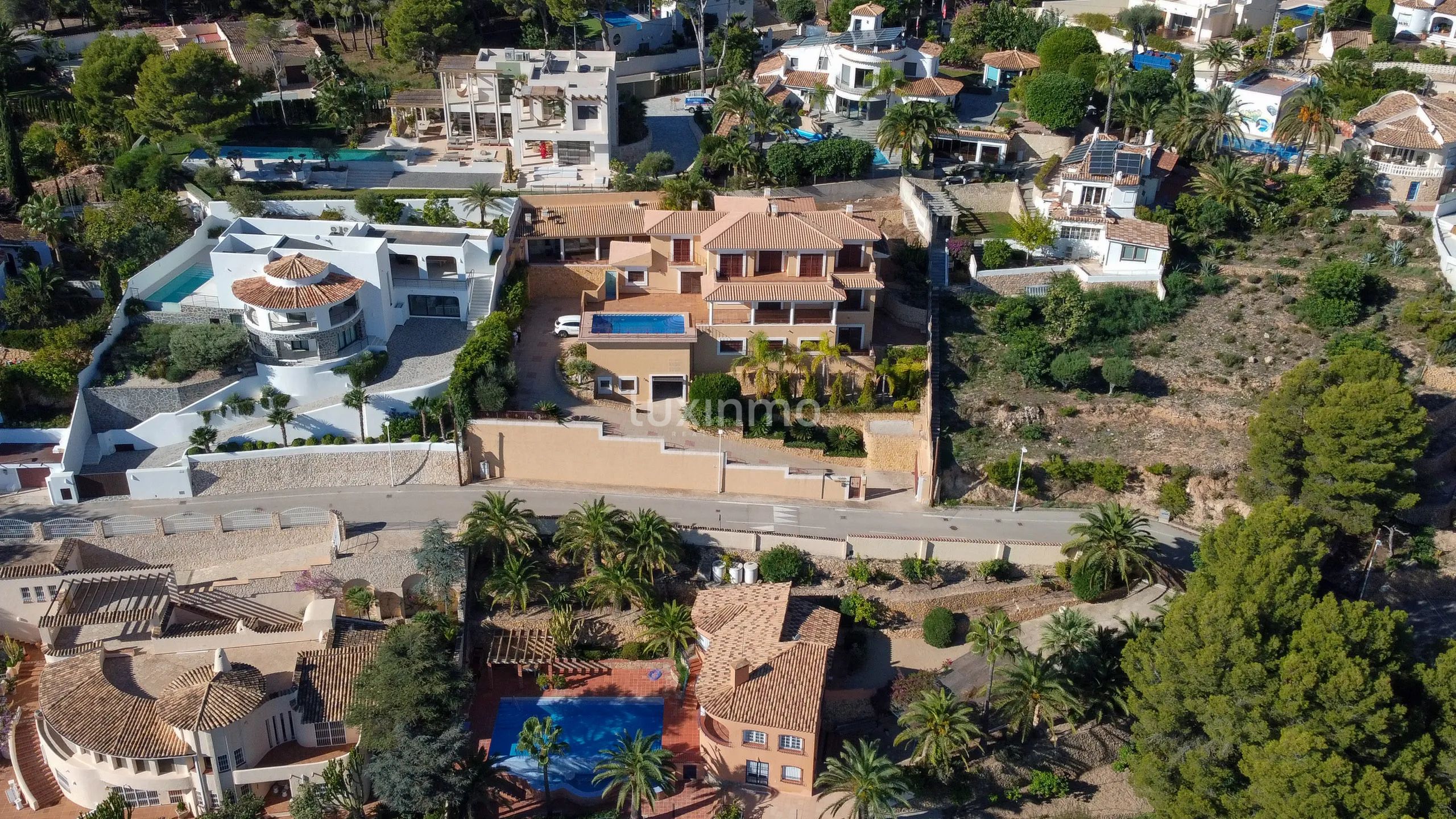 Villa très bien située lumineuse et spacieuse à Altea — photo 49