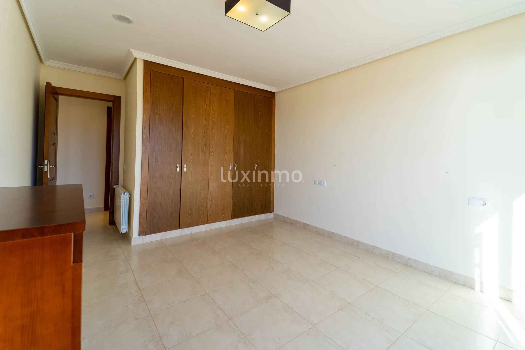 Fantastic located lightful and spacious Villa in Altea — photo 24
