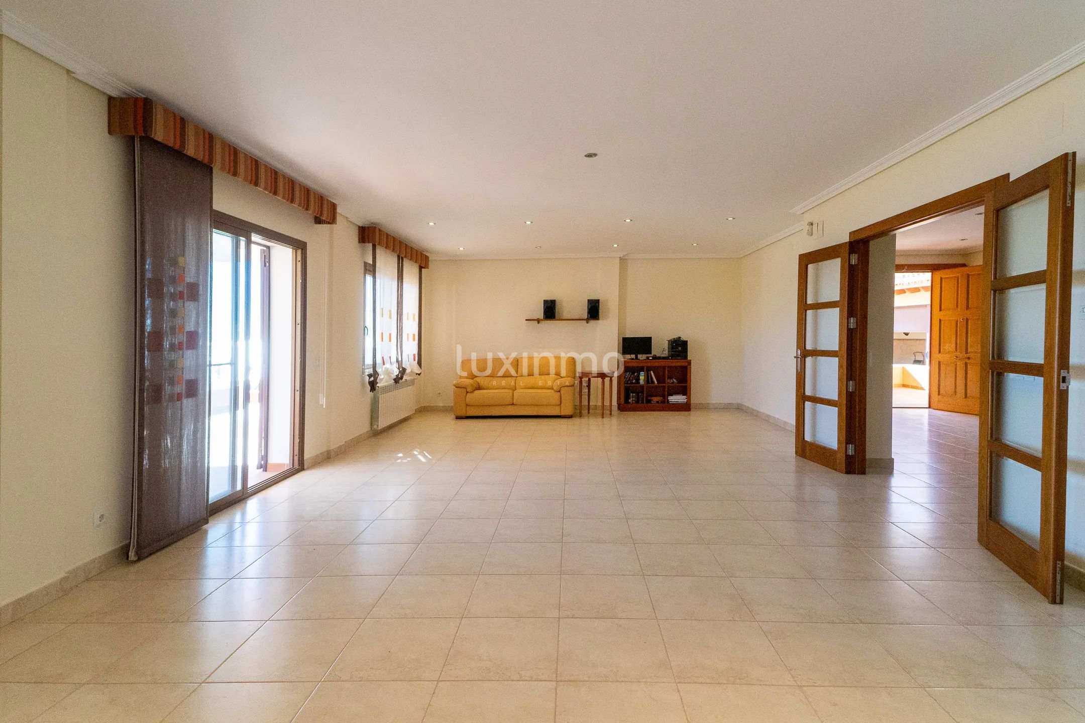 Fantastic located lightful and spacious Villa in Altea — photo 14