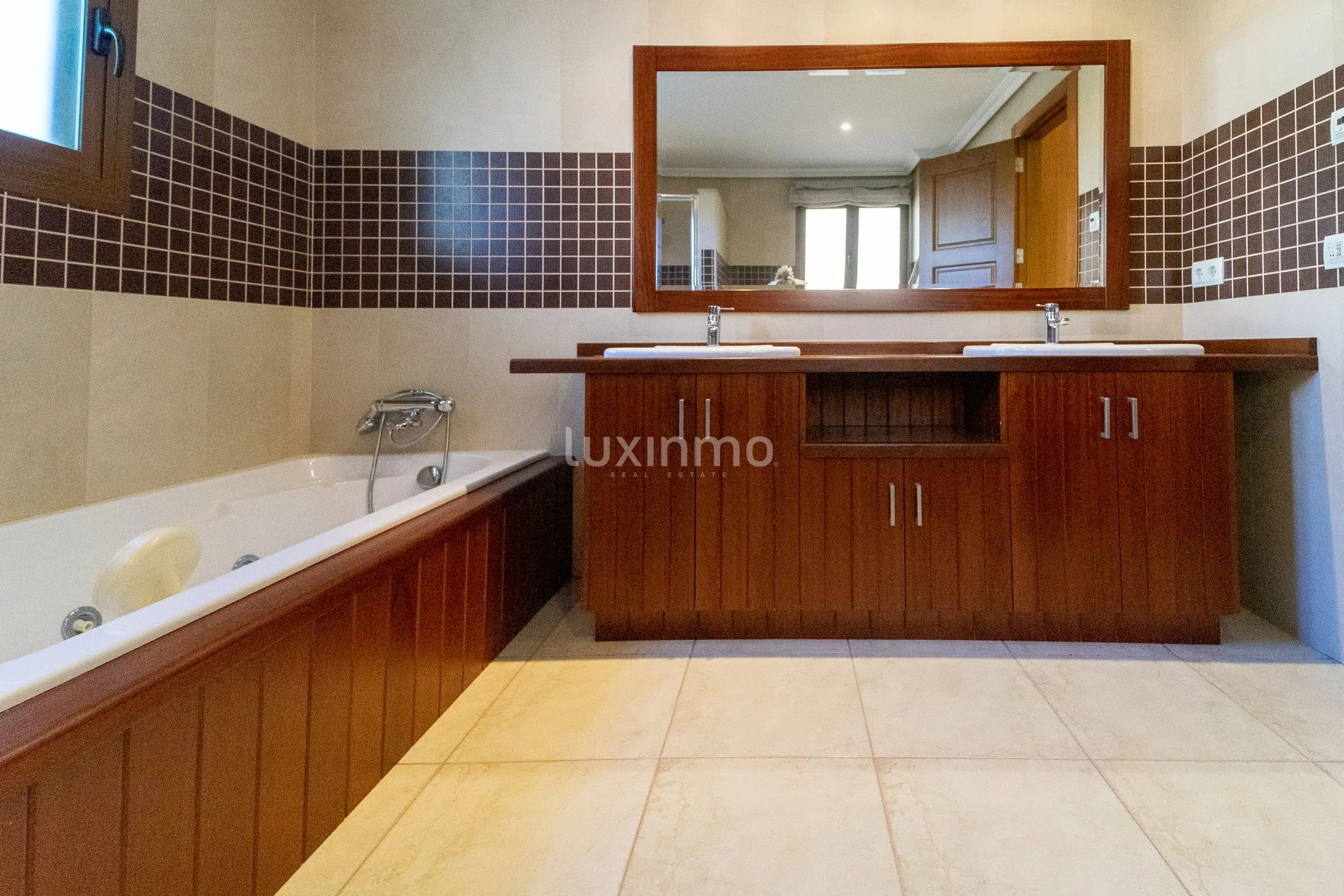 Villa très bien située lumineuse et spacieuse à Altea — photo 41