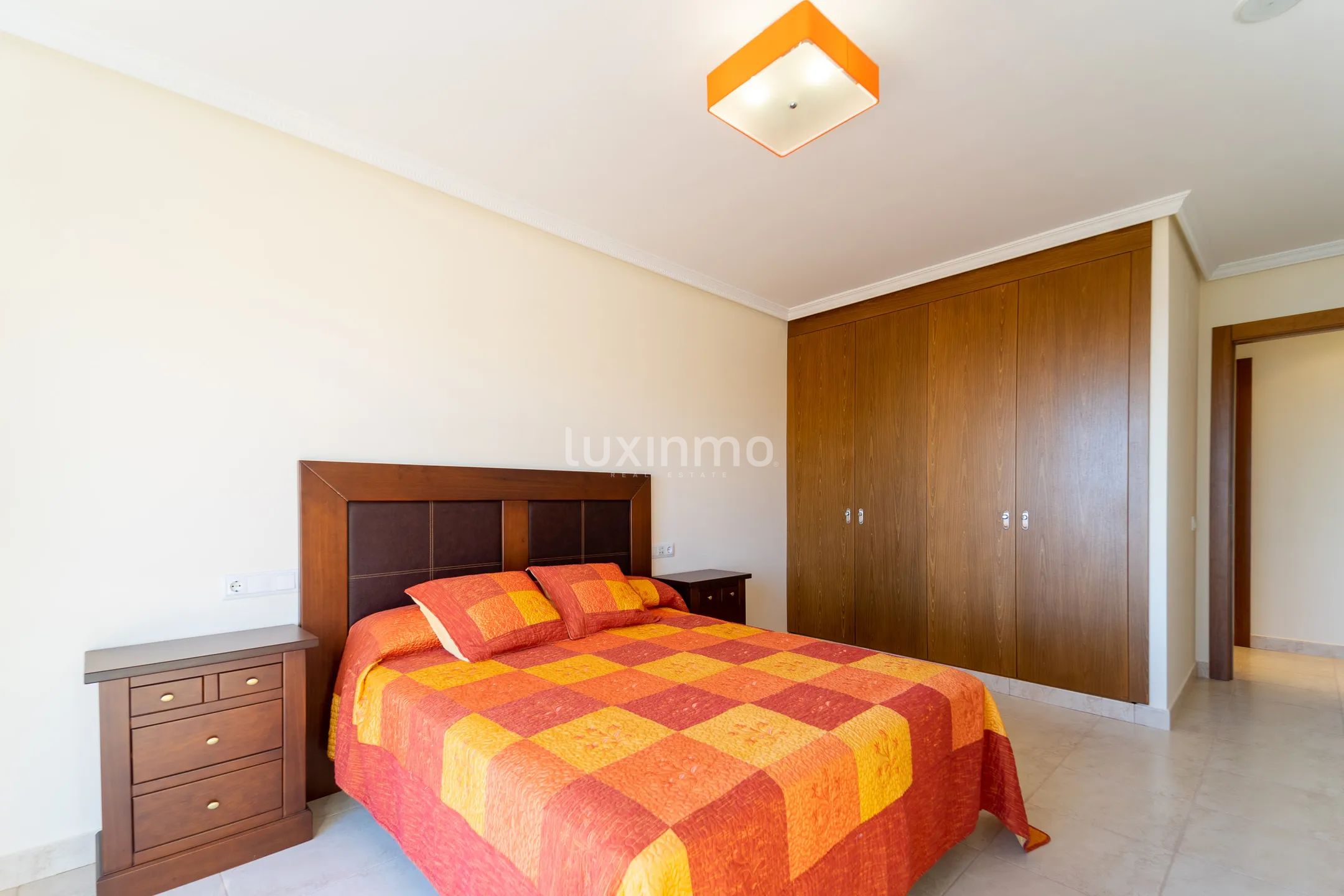 Fantastic located lightful and spacious Villa in Altea — photo 27