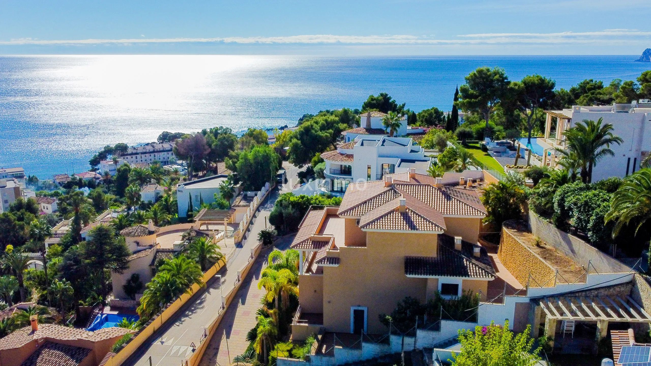 Villa très bien située lumineuse et spacieuse à Altea — photo 50