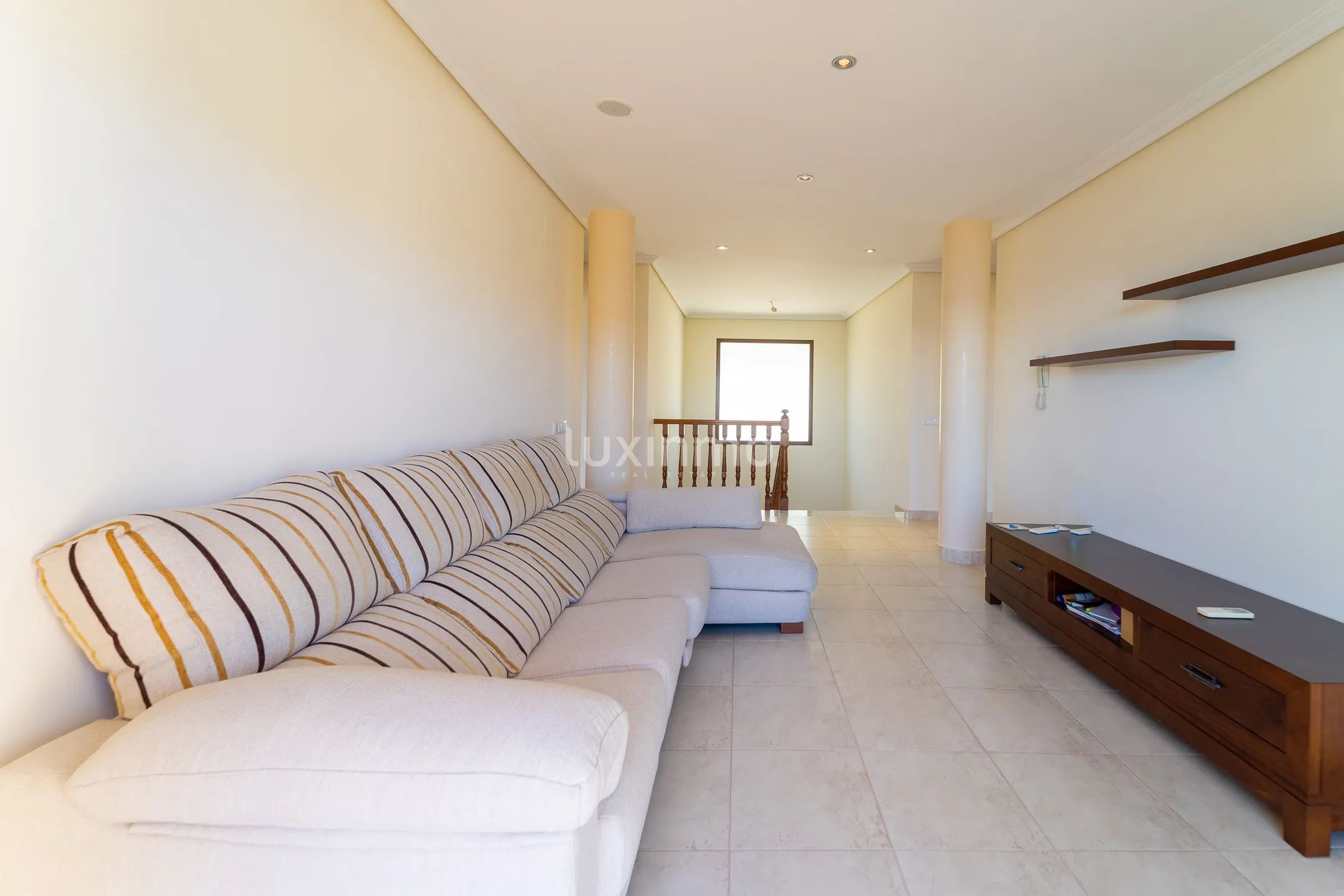 Fantastic located lightful and spacious Villa in Altea — photo 42
