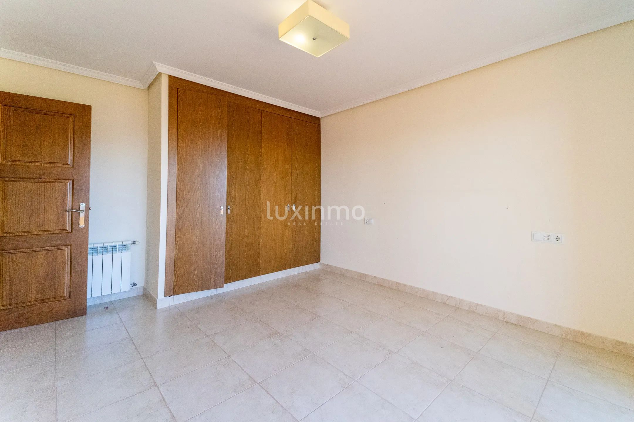 Fantastic located lightful and spacious Villa in Altea — photo 30