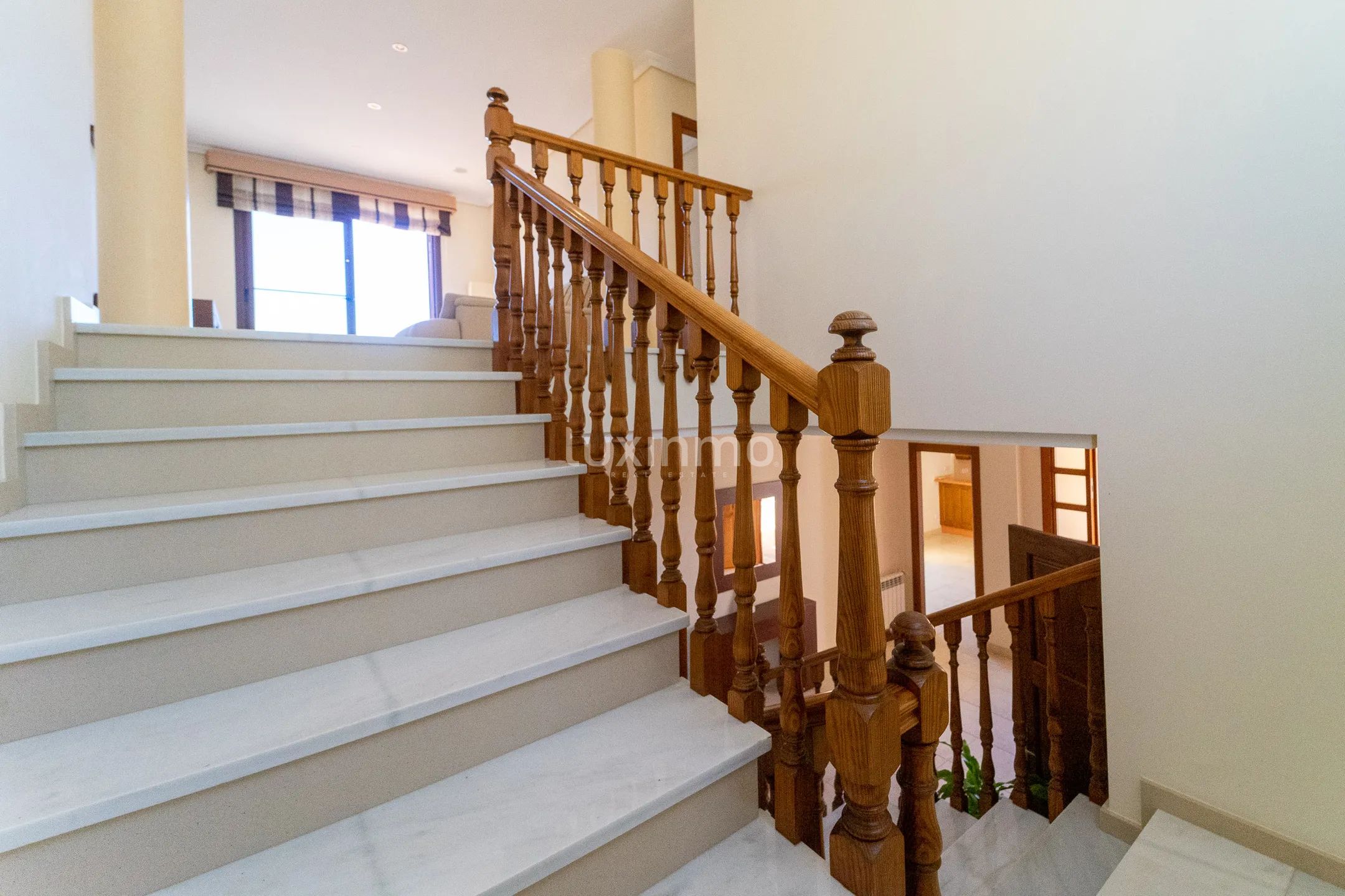 Fantastic located lightful and spacious Villa in Altea — photo 21