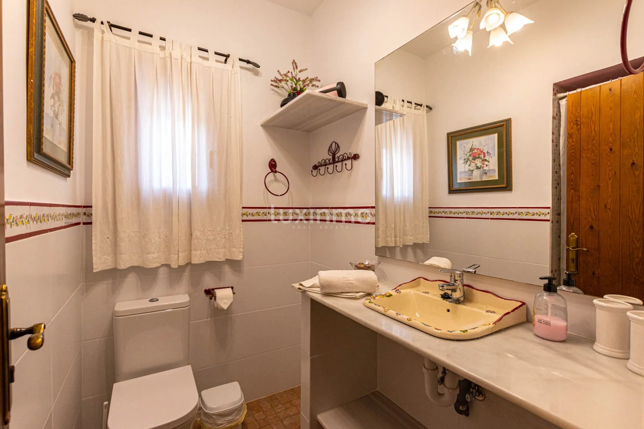 Huis te huur op lange termijn in Pedramala — photo 15