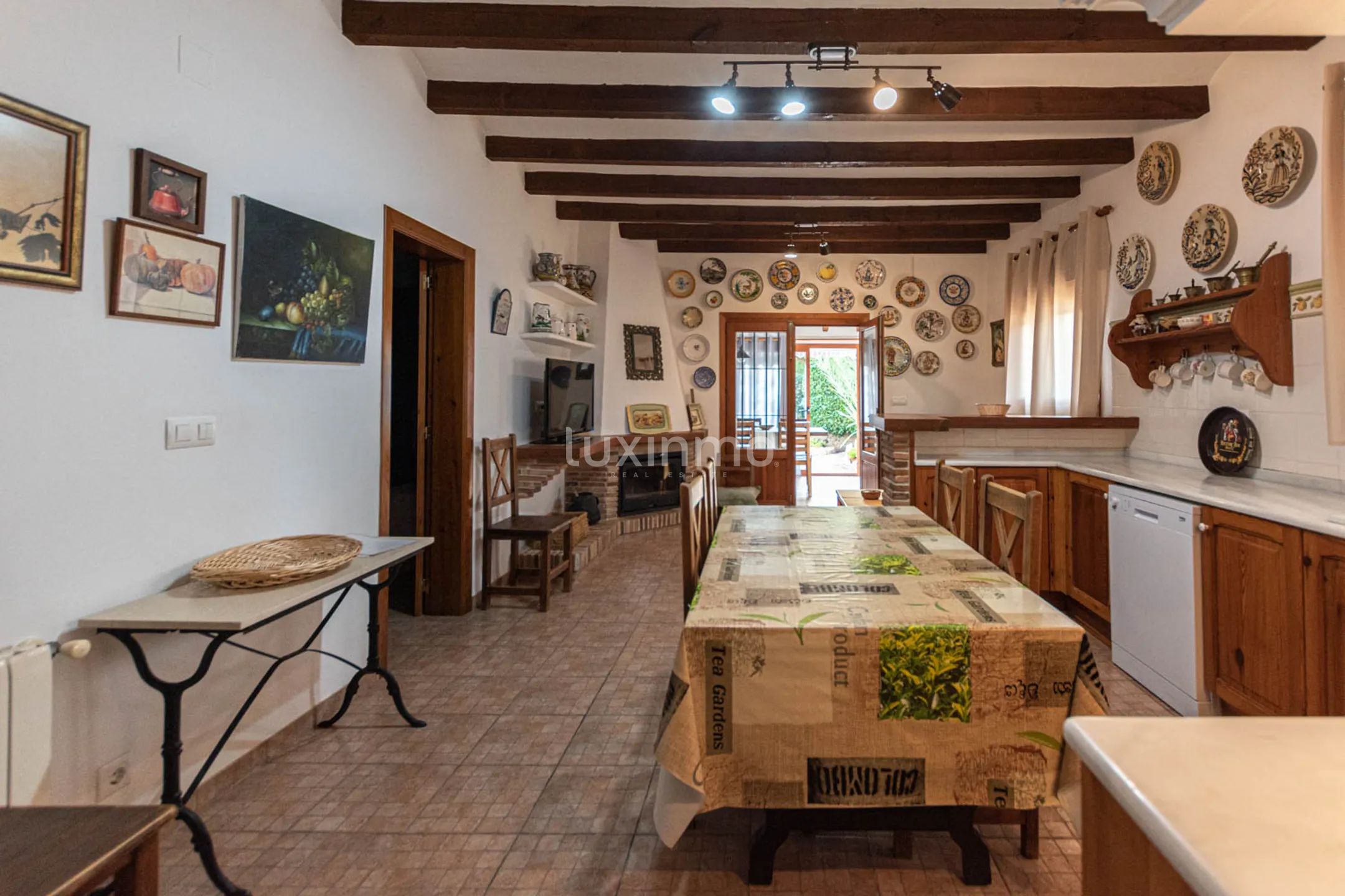 Huis te huur op lange termijn in Pedramala — photo 10