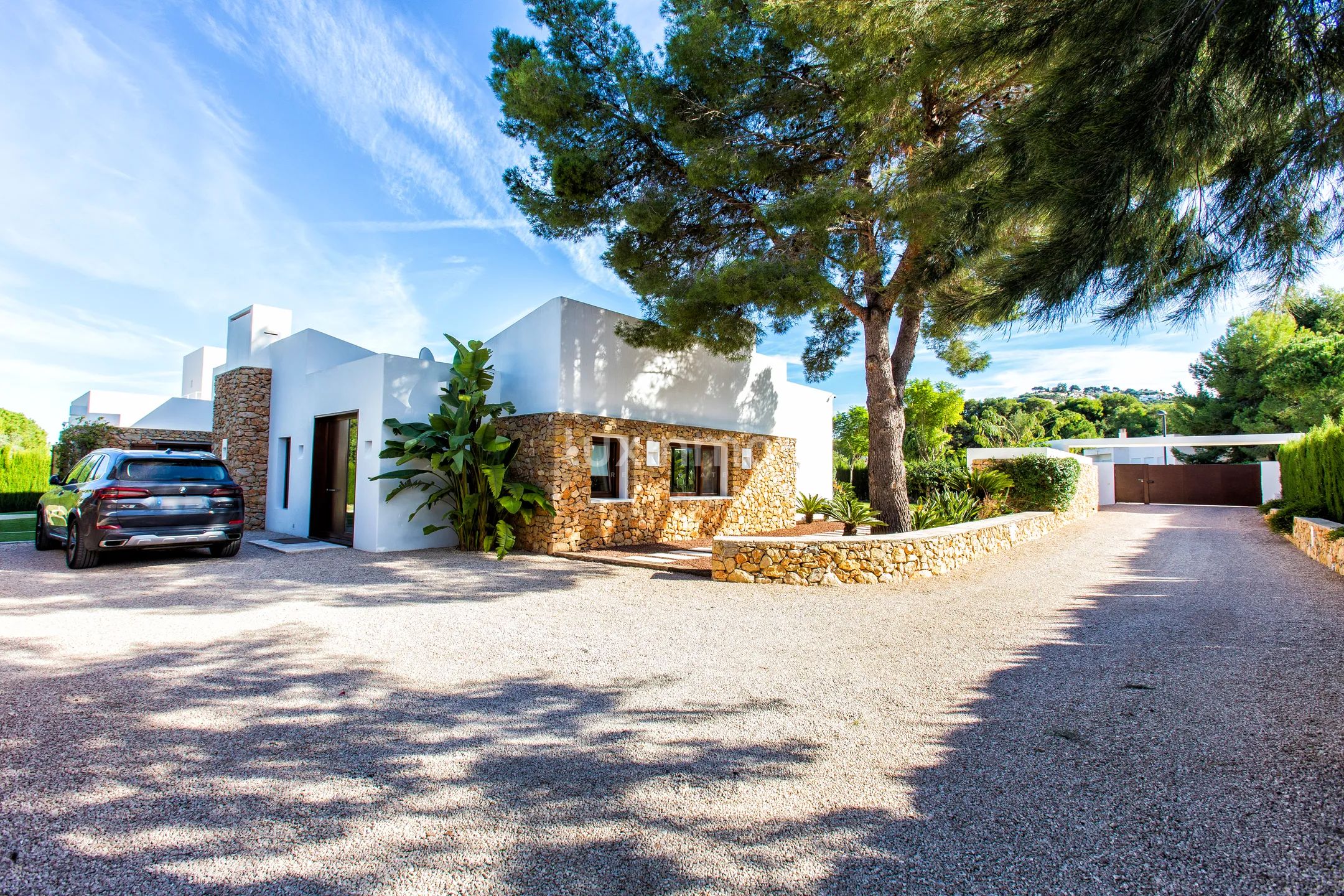 Large Ibicencan style luxury villa — photo 59