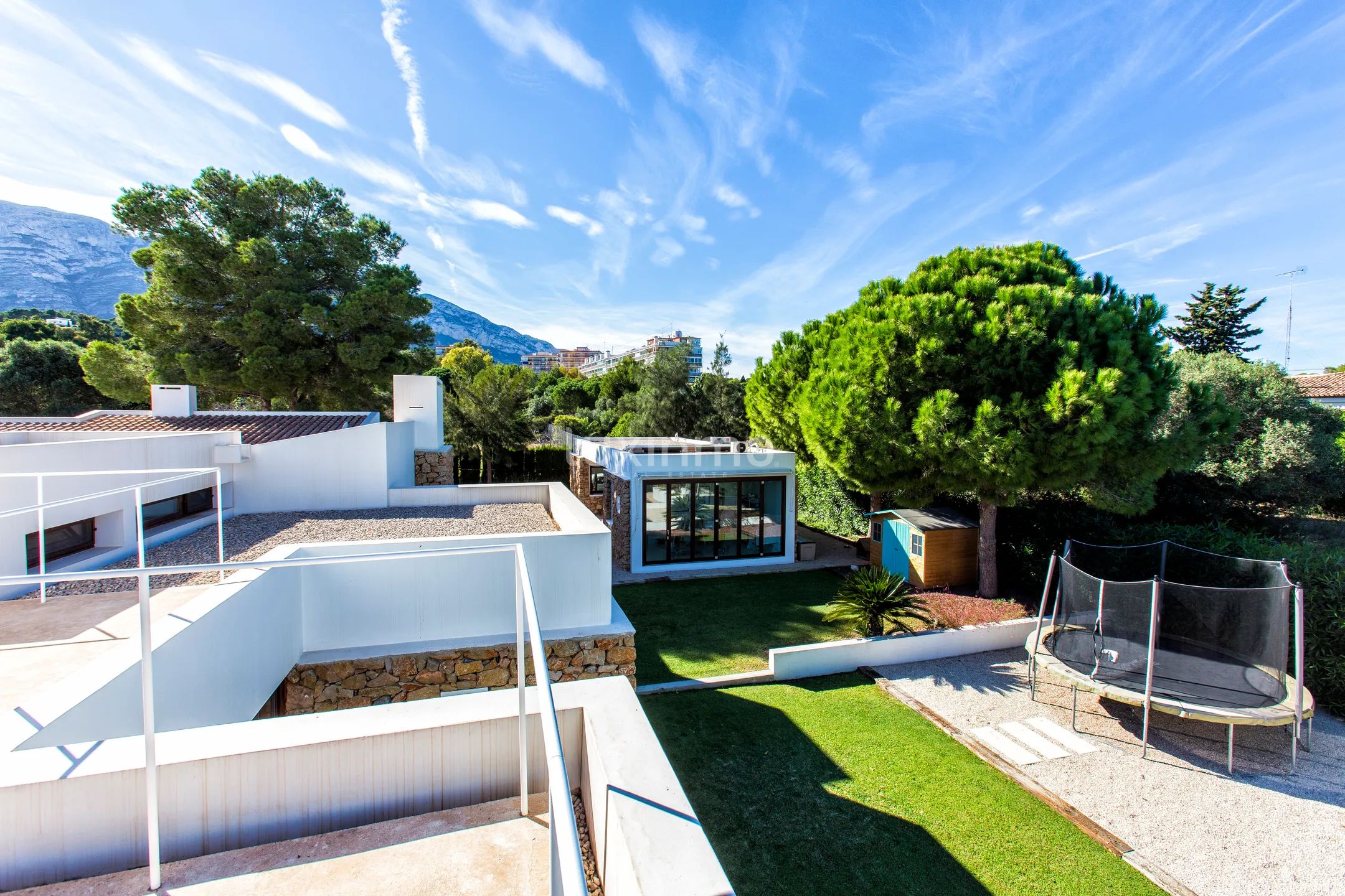 Large Ibicencan style luxury villa — photo 45