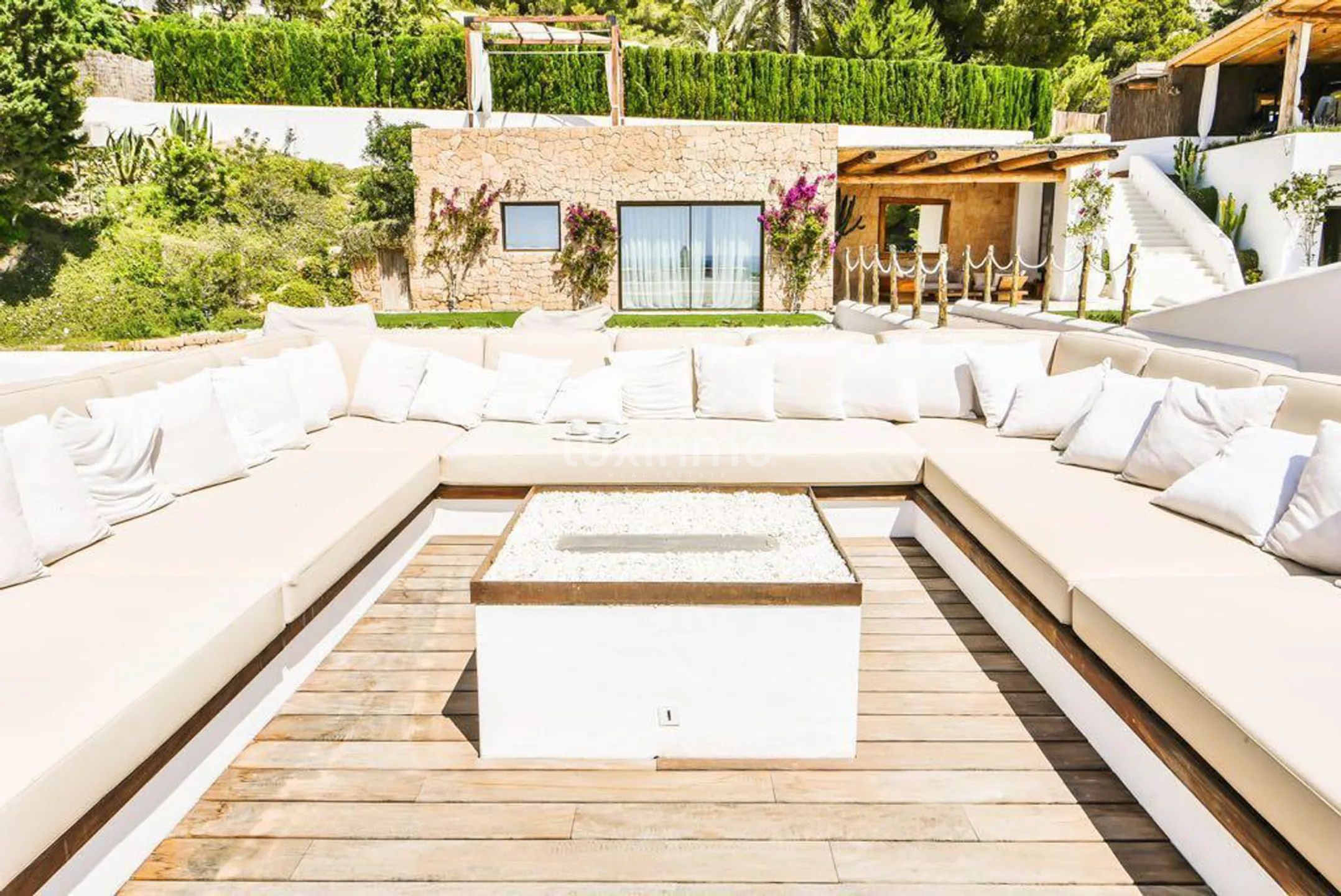 Villa in Es Cubells met privétoegang tot het strand — photo 9