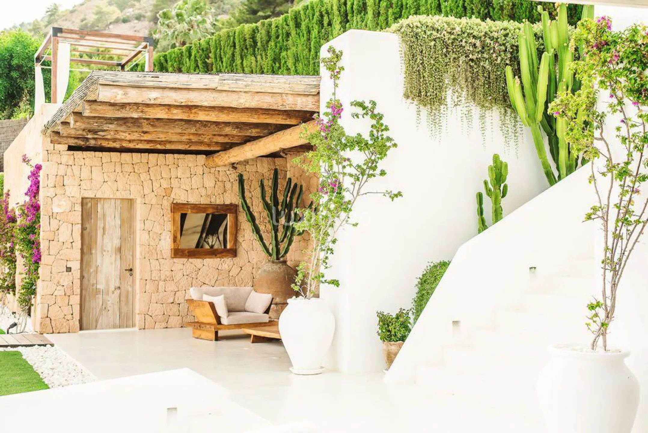 Villa in Es Cubells met privétoegang tot het strand — photo 8