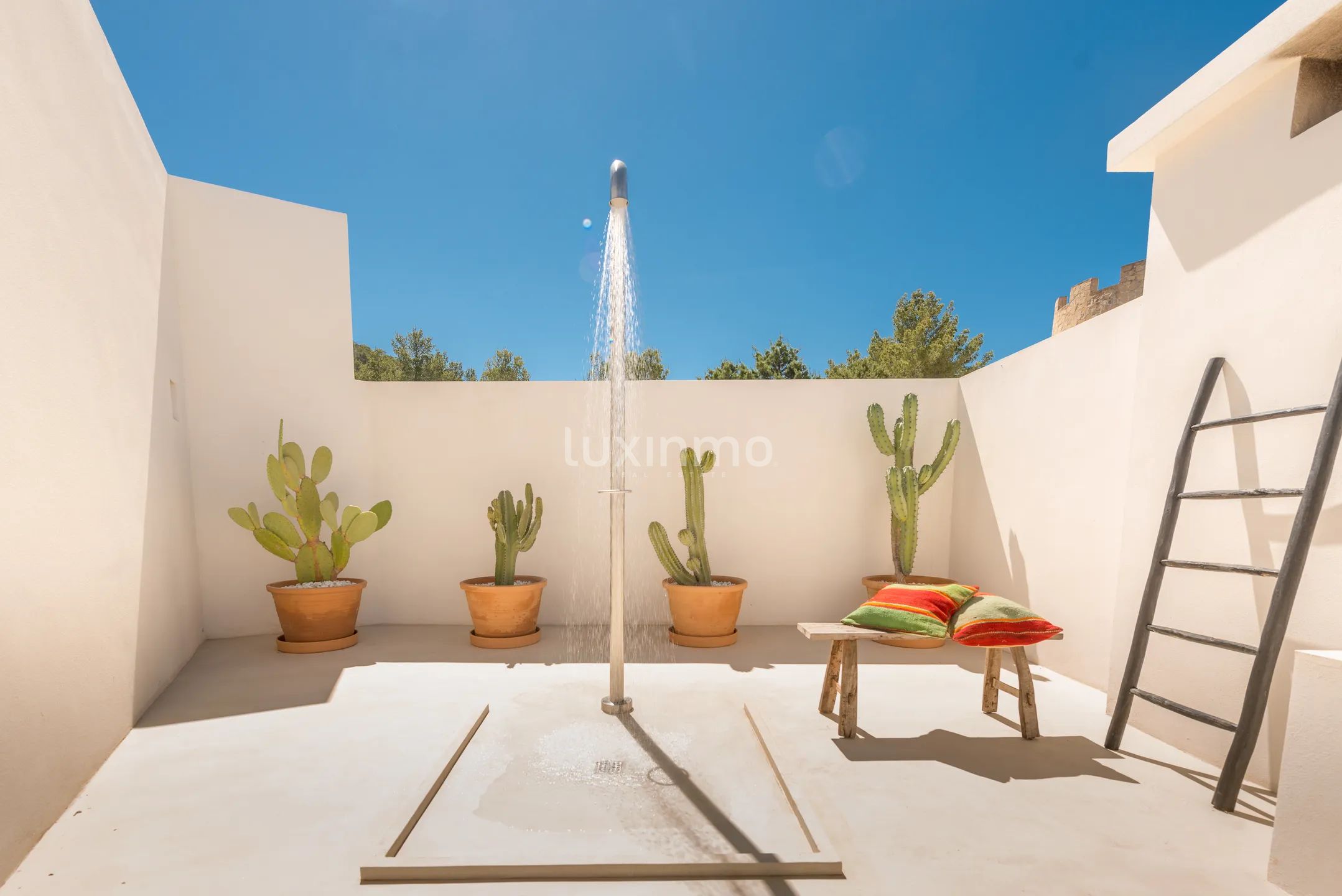 Fantastic turn key Villa for sale with Sea views and Touristic License — photo 35